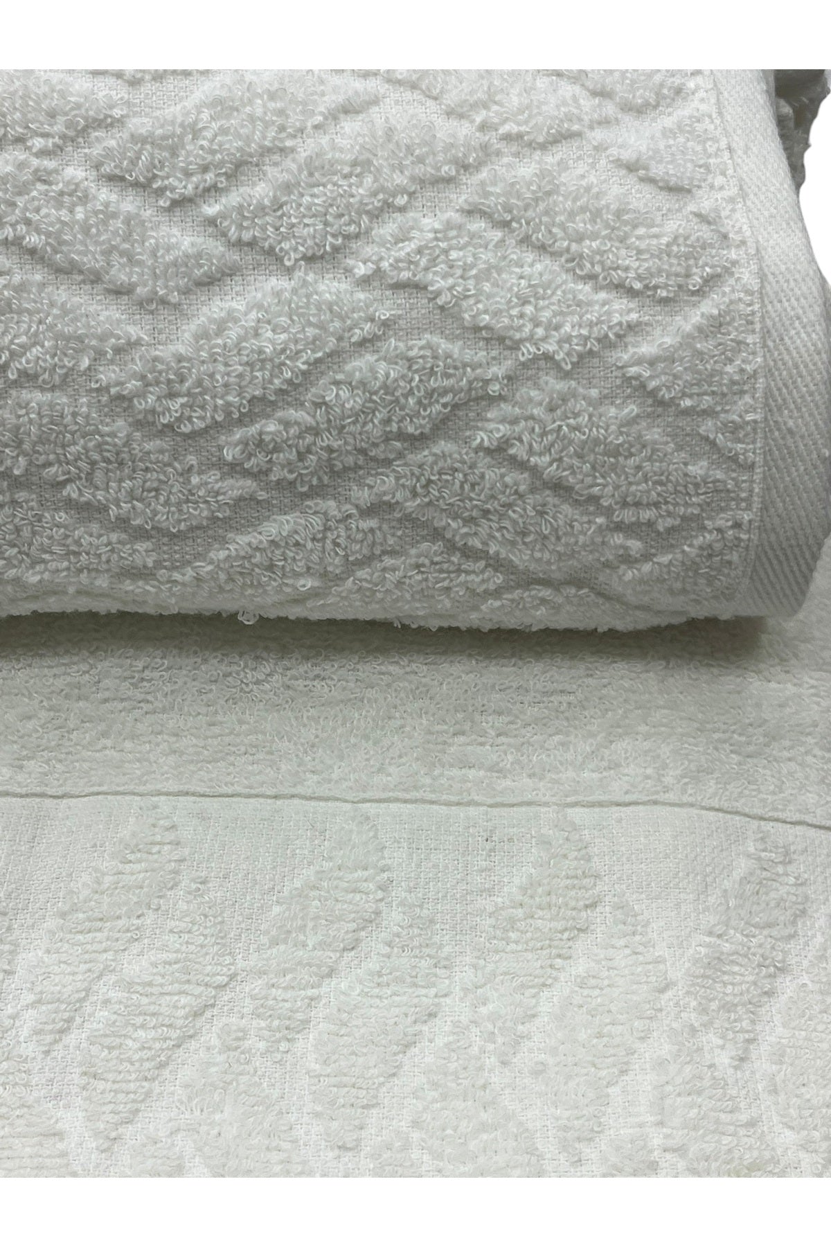Bath and hand towel set