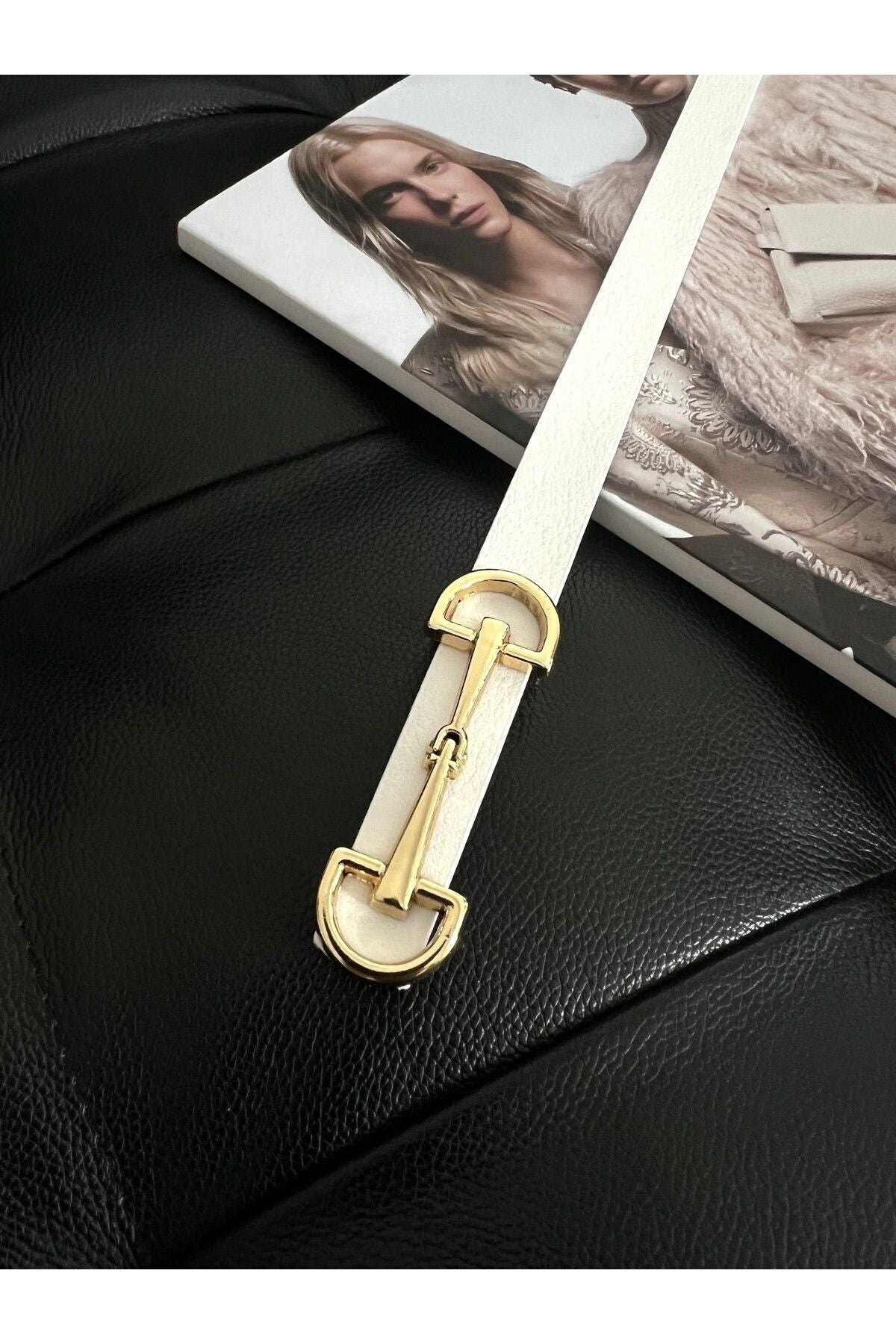 Uzun Gold Tokalı İnce Beyaz Kadın Kemeri, Ceket Kemeri, Gömlek Kemeri, Elbise Kemeri