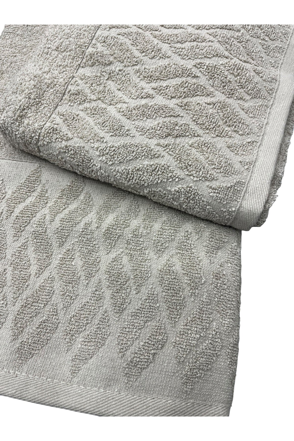 Bath and hand towel set