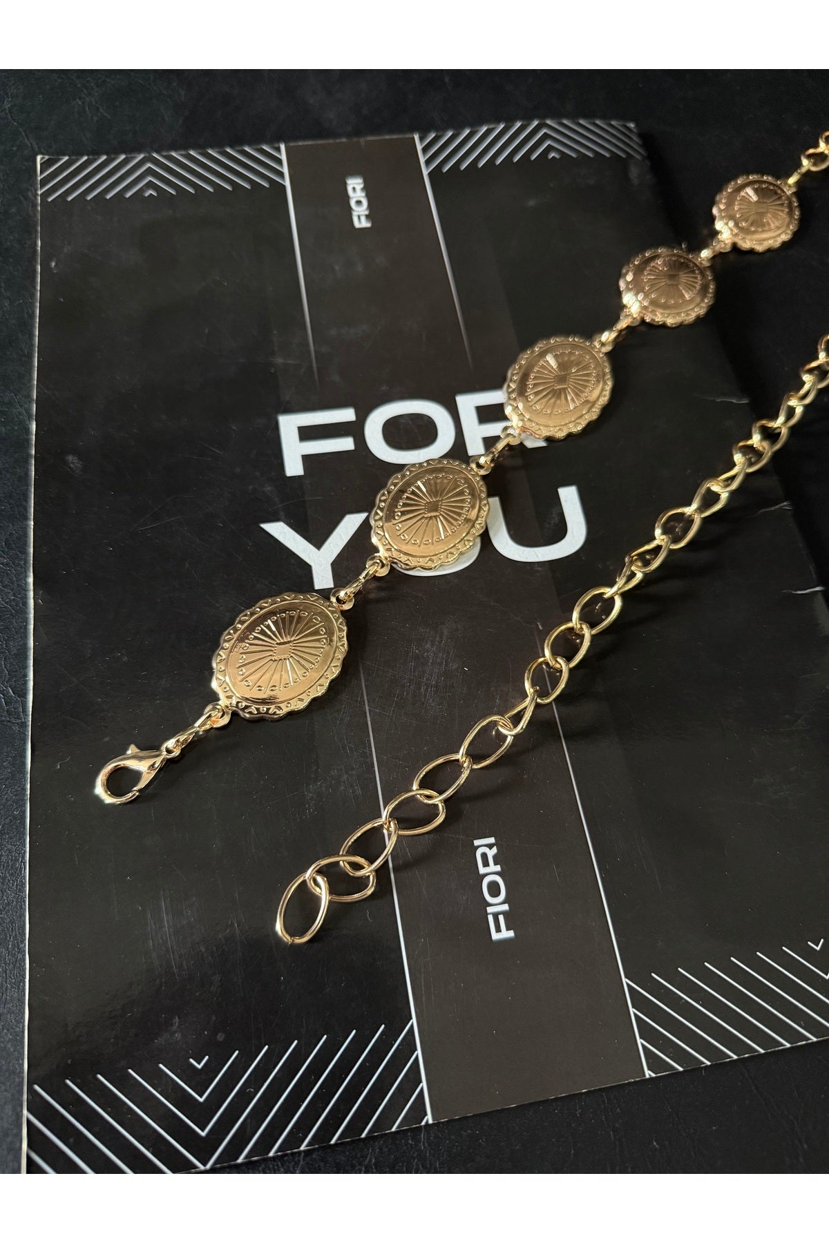 Papatya Gold Detaylı Kadın Bel Zinciri Bel Kemeri,Elbise Kemeri,Etek Kemeri,Pantolon Kemeri