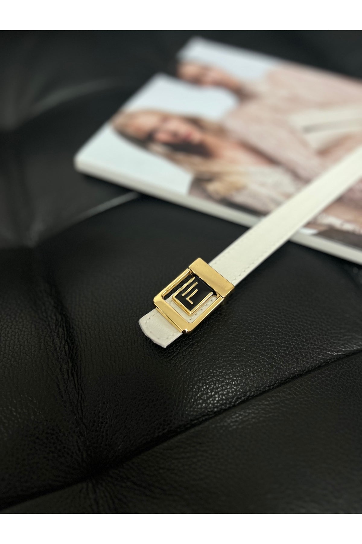 F Logolu Gold Tokalı Beyaz Kadın Kemeri, Gold Kadın Kemeri, Pantolon Kemeri, Ceket Kemeri