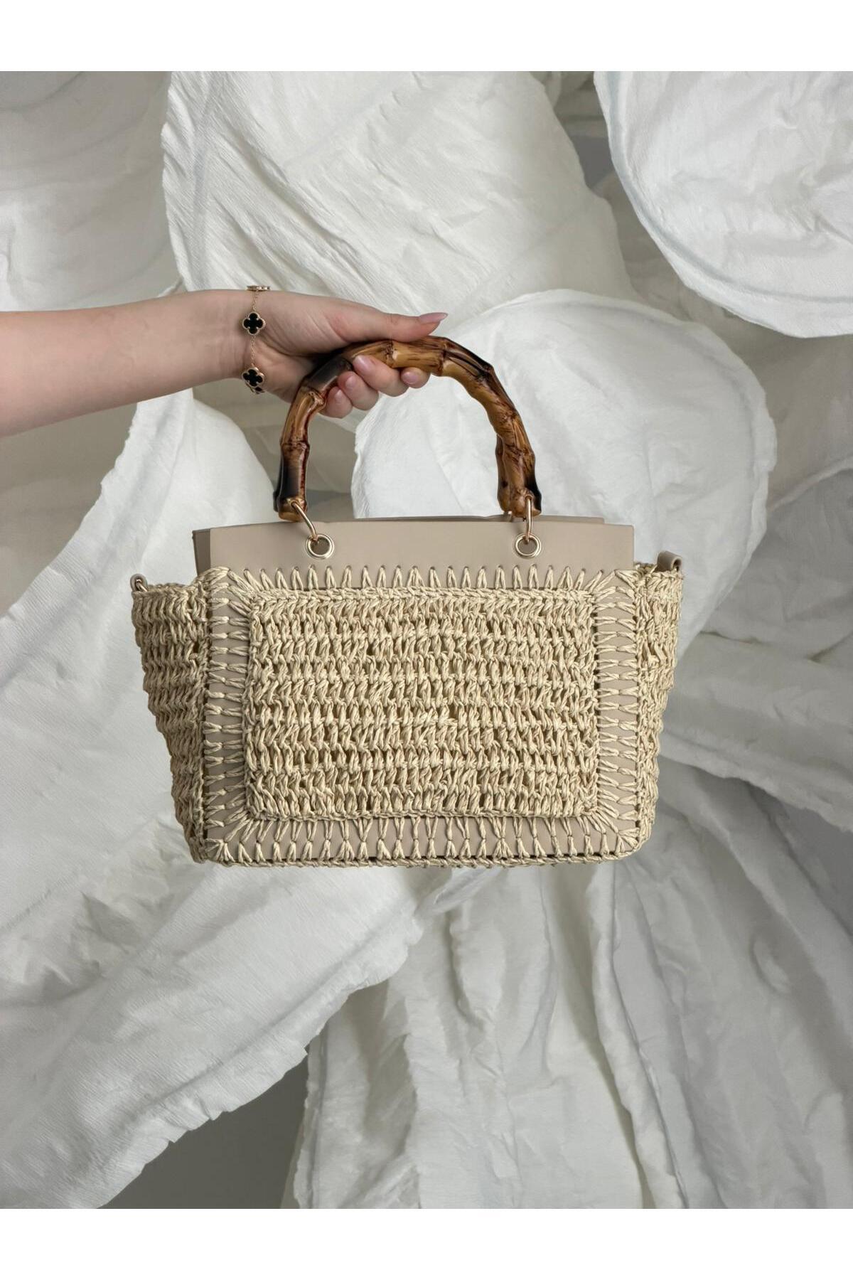 Bambu Saplı Bej Hasır Çanta CNT1115