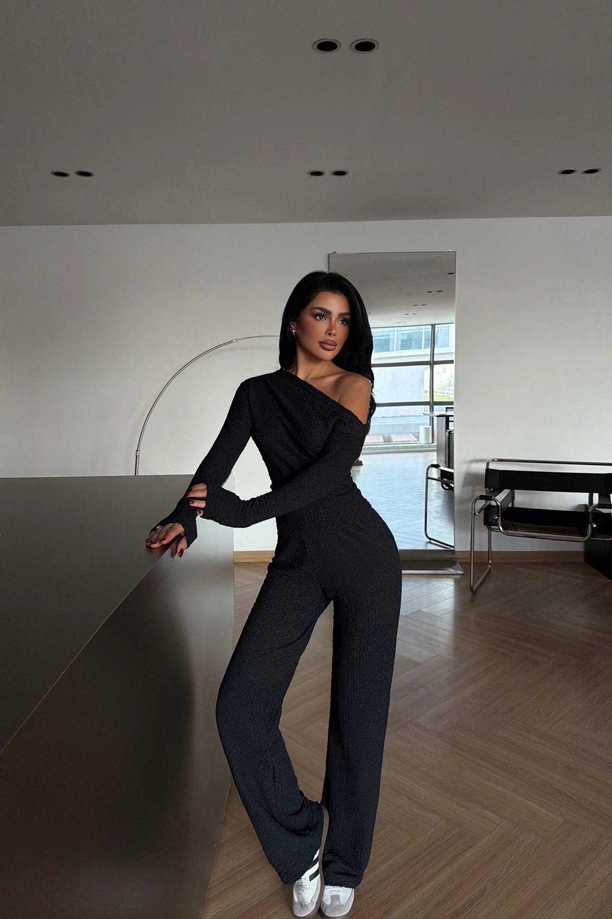 Siyah Pantolonlu Takım XS