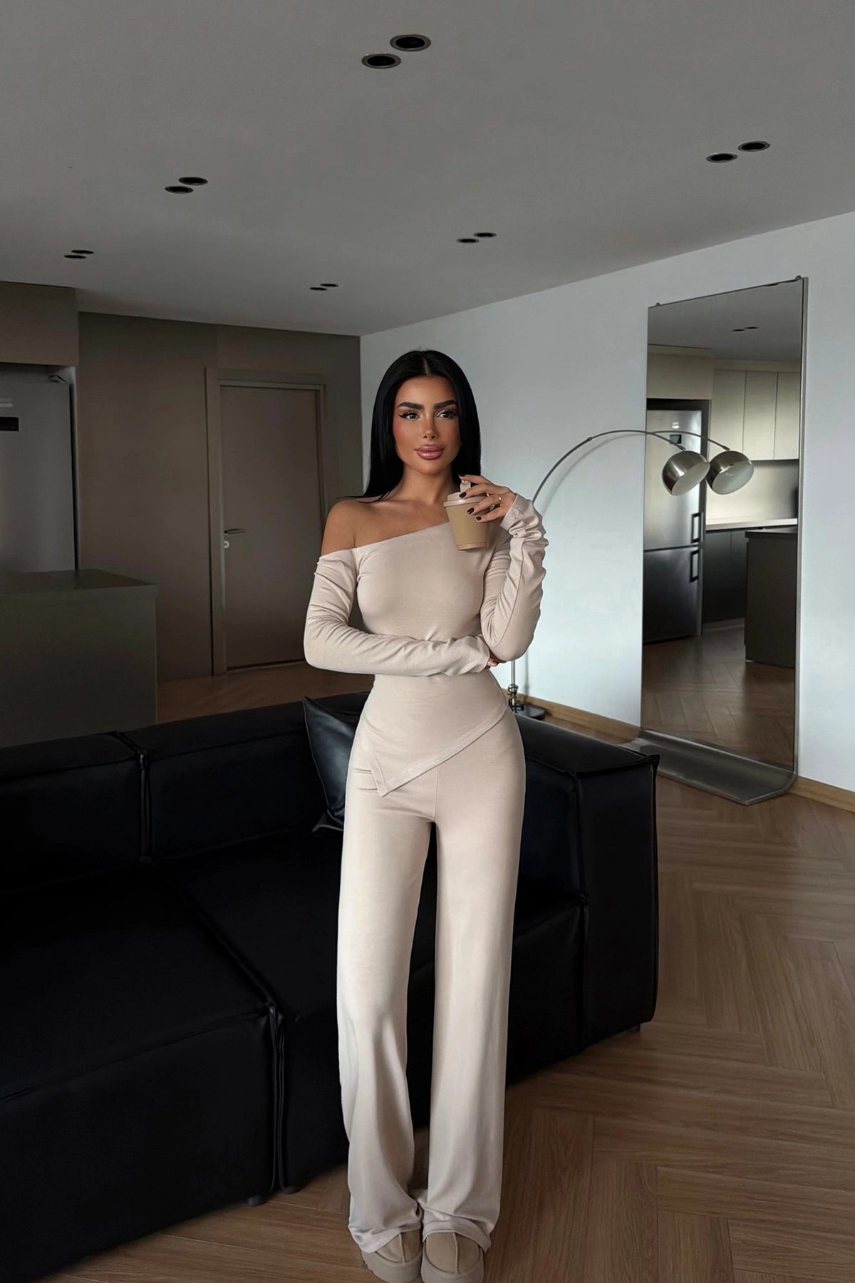 Bej Kendrick Takım XS