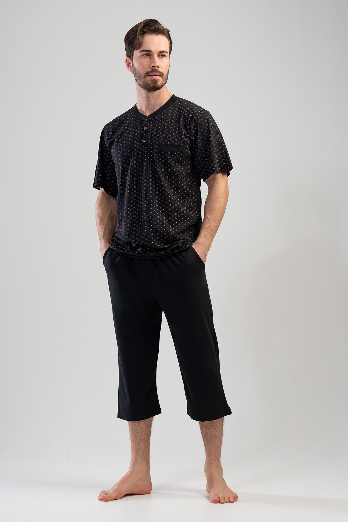 Man Desa Buttoned Capri Set