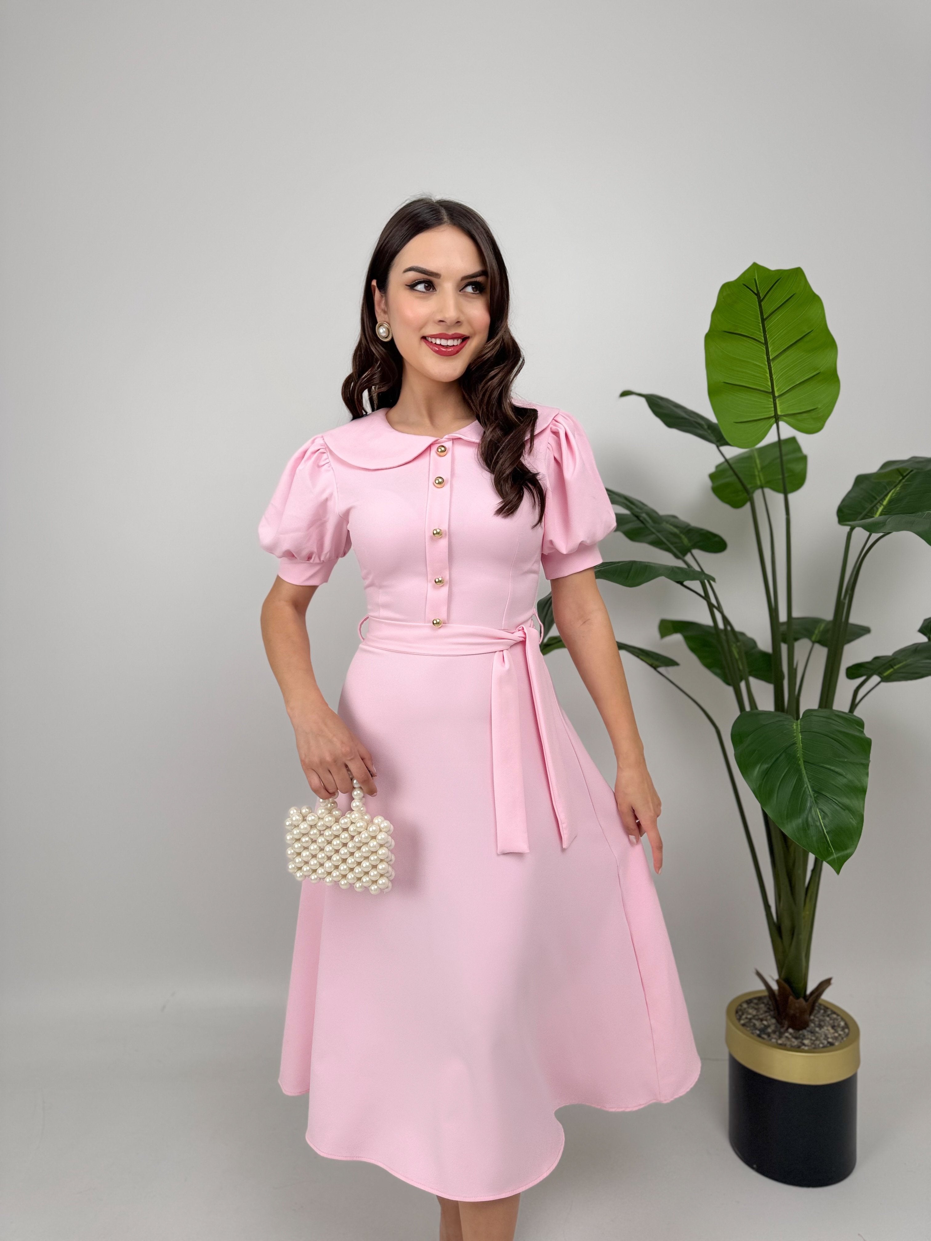 2111 BEBE YAKA KUŞAKLI MİDİ ELBİSE