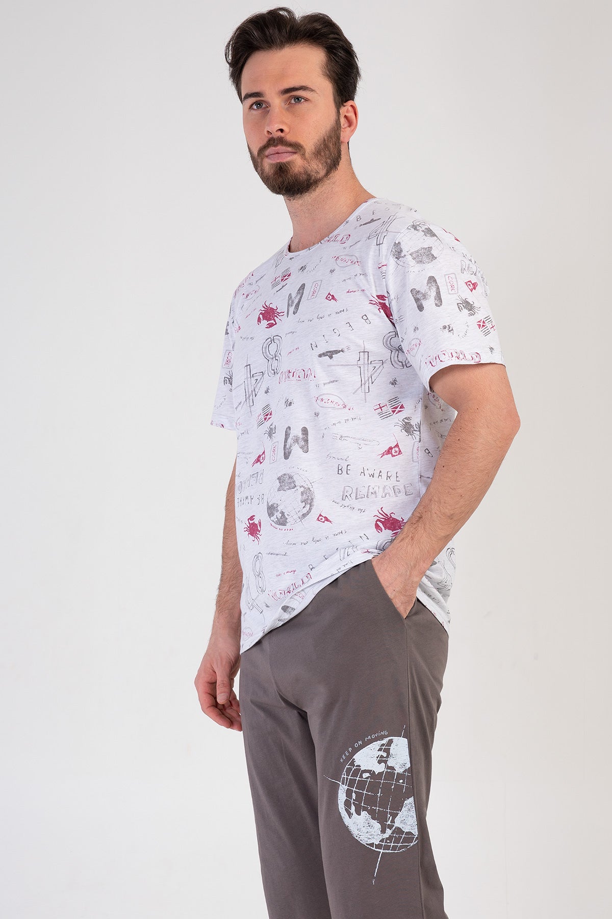 Man Aware Capri Set