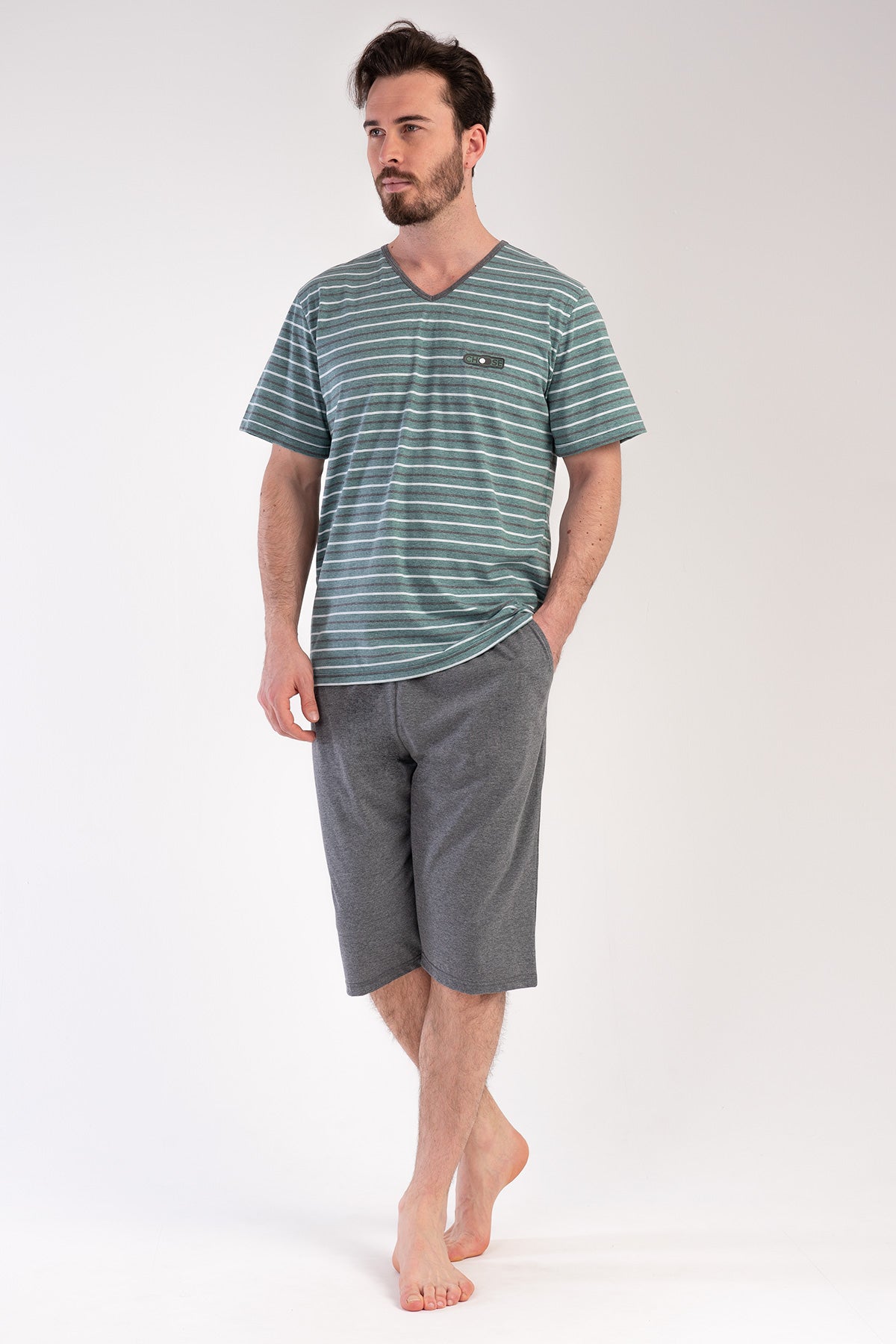 Man Greenzone V Neck Capri Set