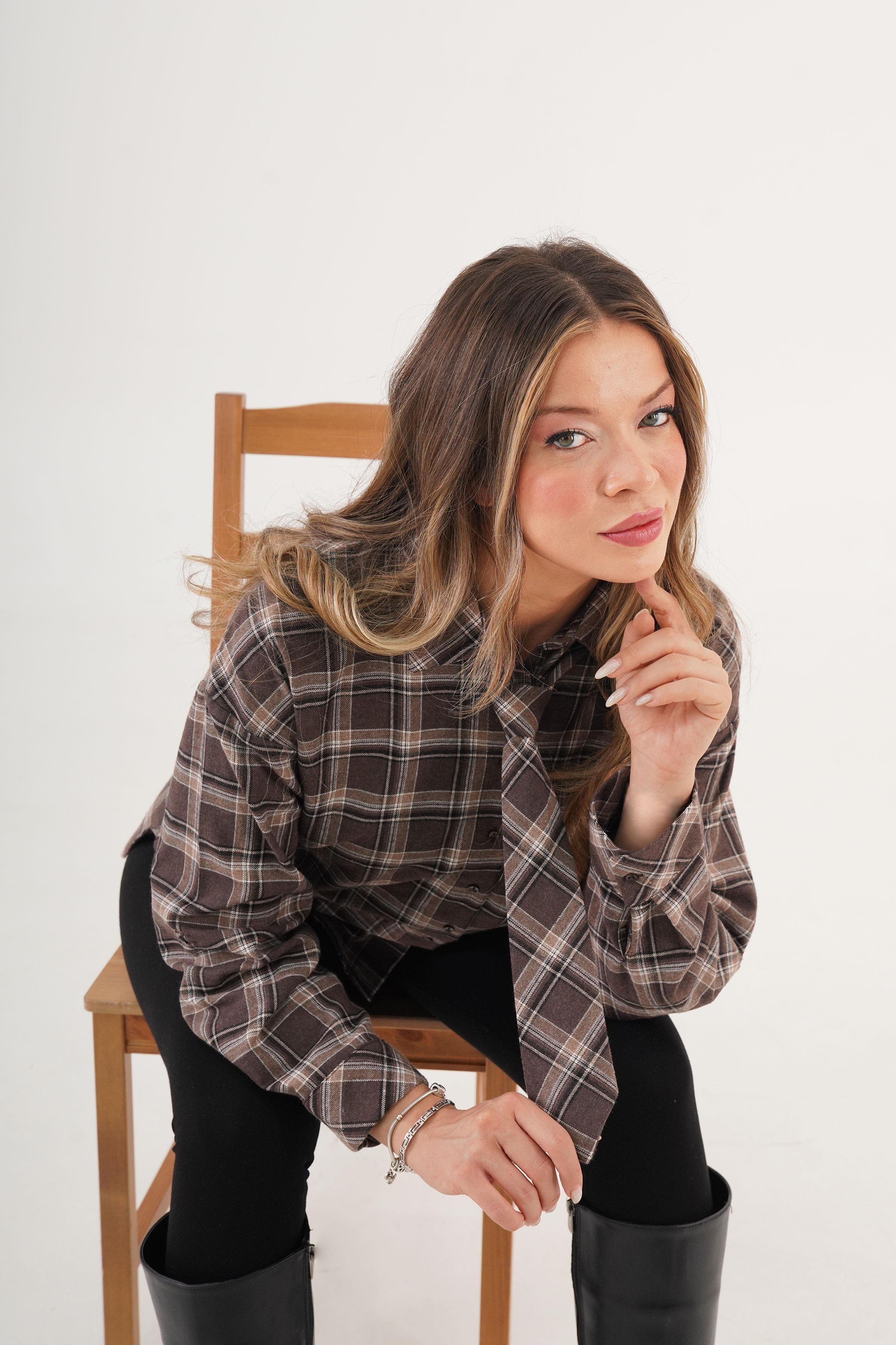 Ekoseli Kravatlı Toptan Kahve Gömlek