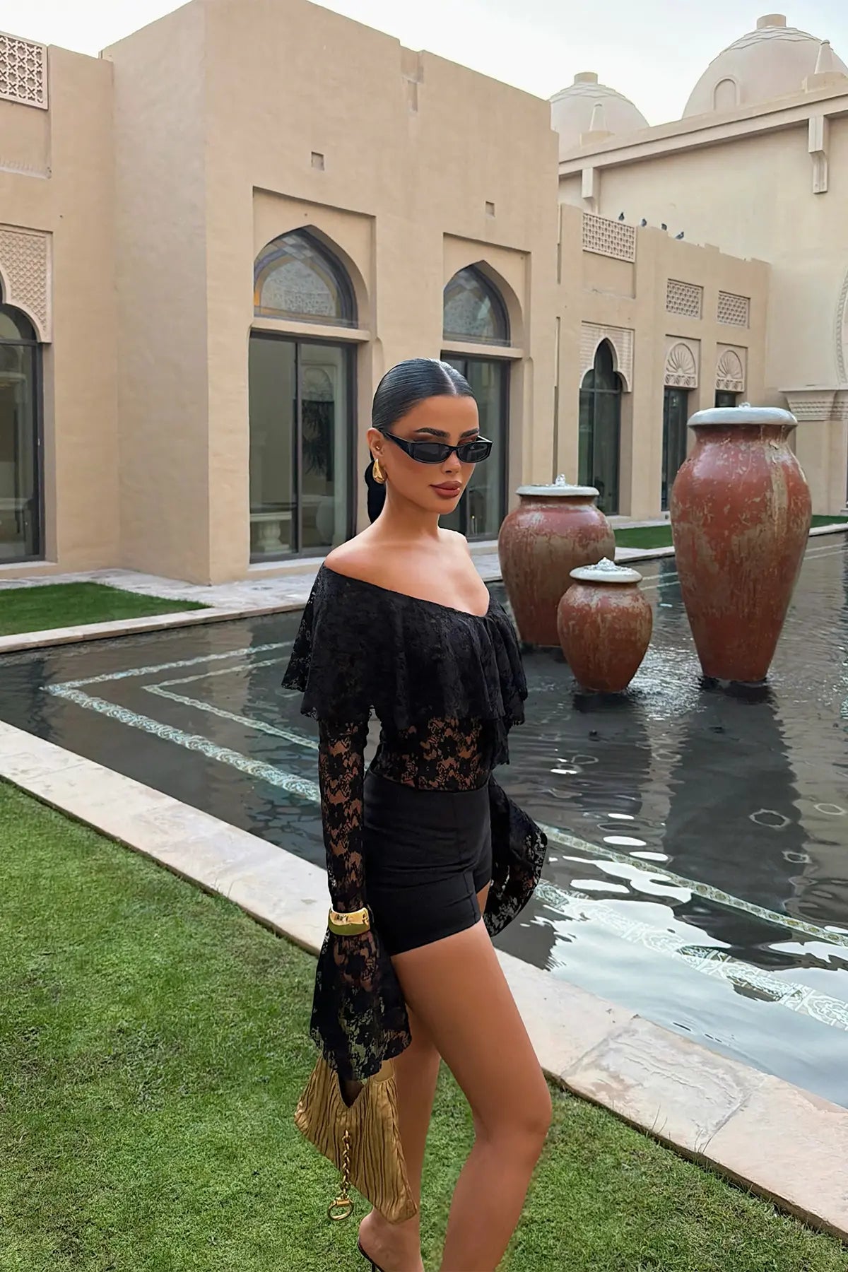 Siyah Dantel Detay Transparan Body