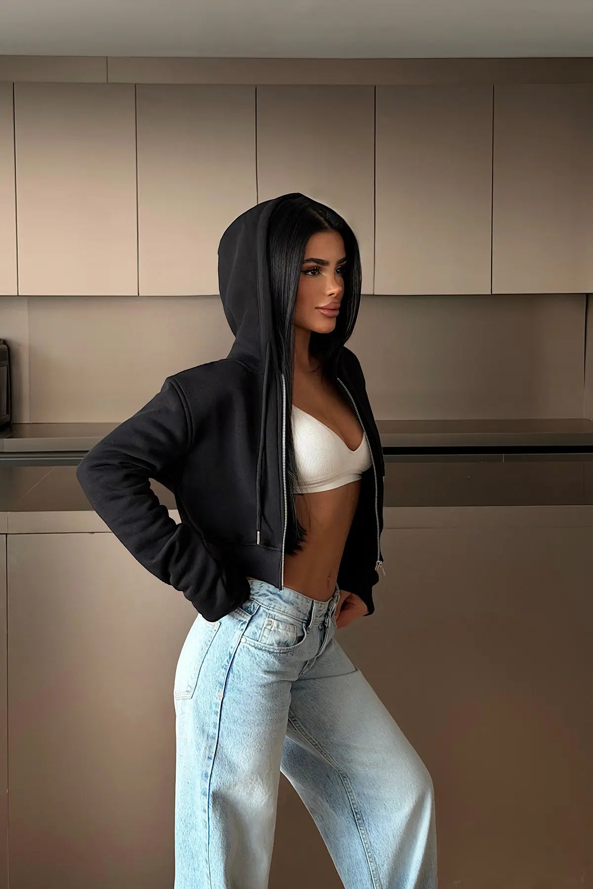 Siyah Crop Kesim Hırka