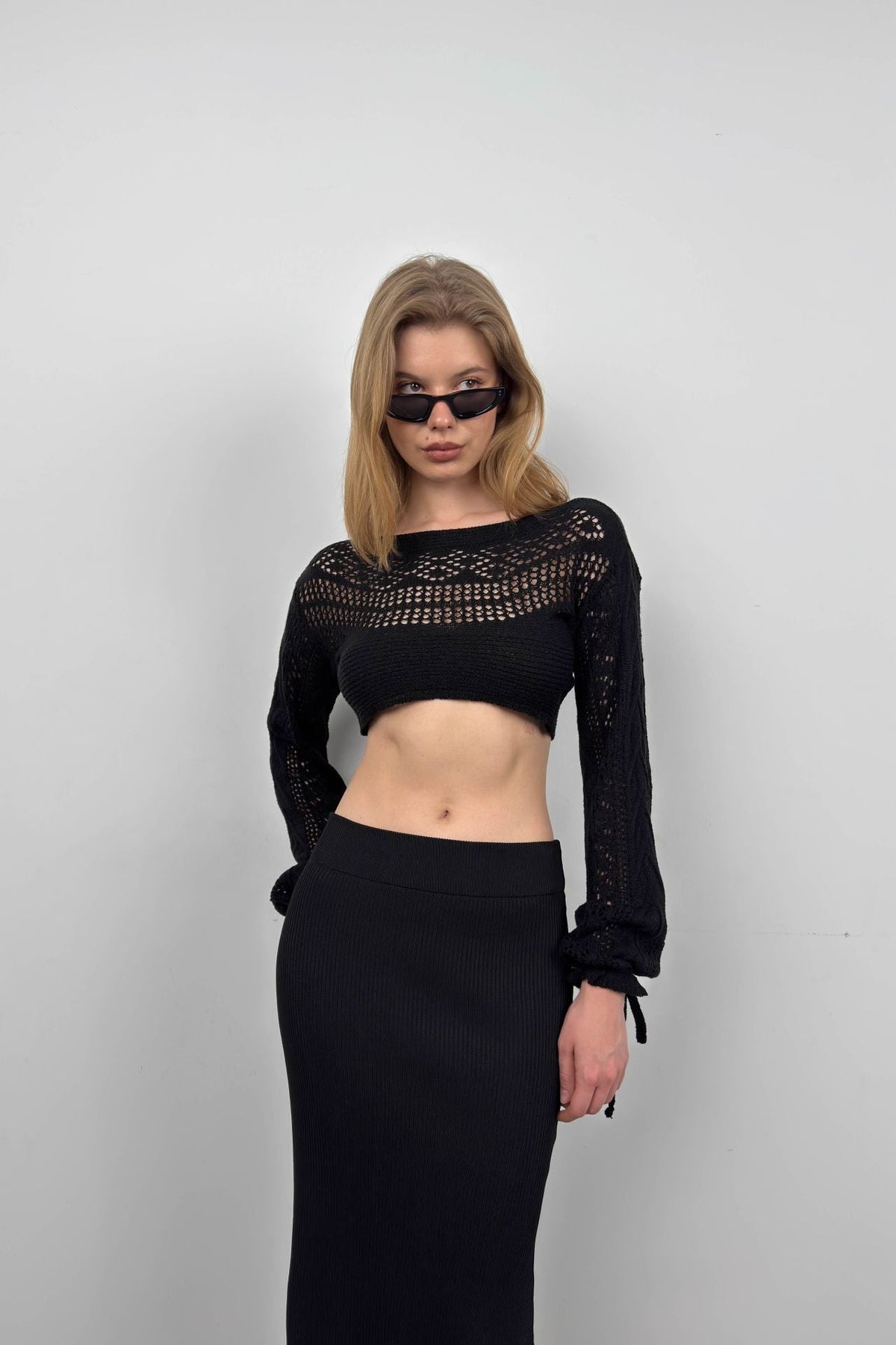 Örgü Detay Crop Triko Bluz - Siyah