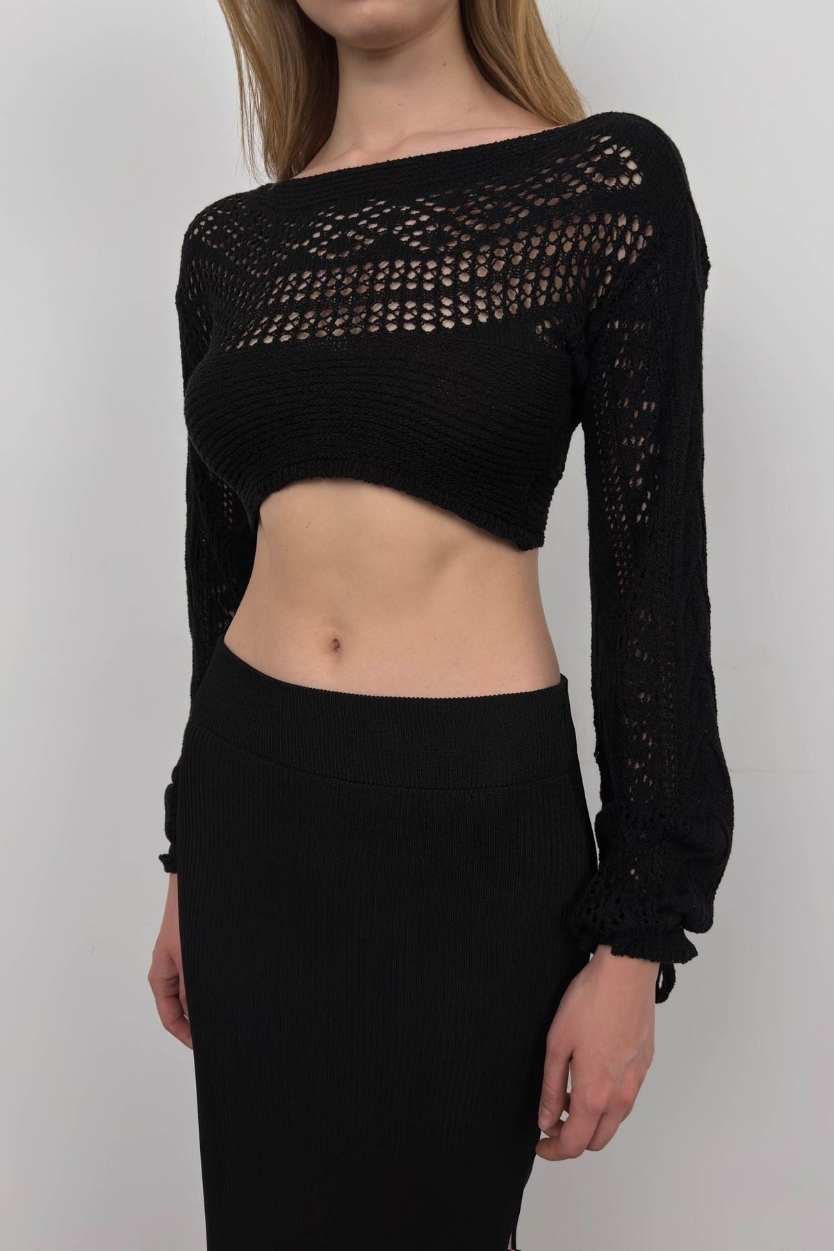 Örgü Detay Crop Triko Bluz - Siyah