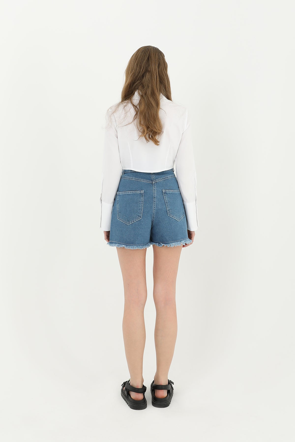 Women's Crop Shirt with Cuffed Sleeve Detail - 31669GML