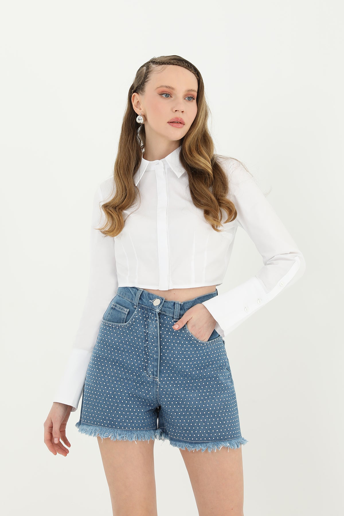 Women's Crop Shirt with Cuffed Sleeve Detail - 31669GML