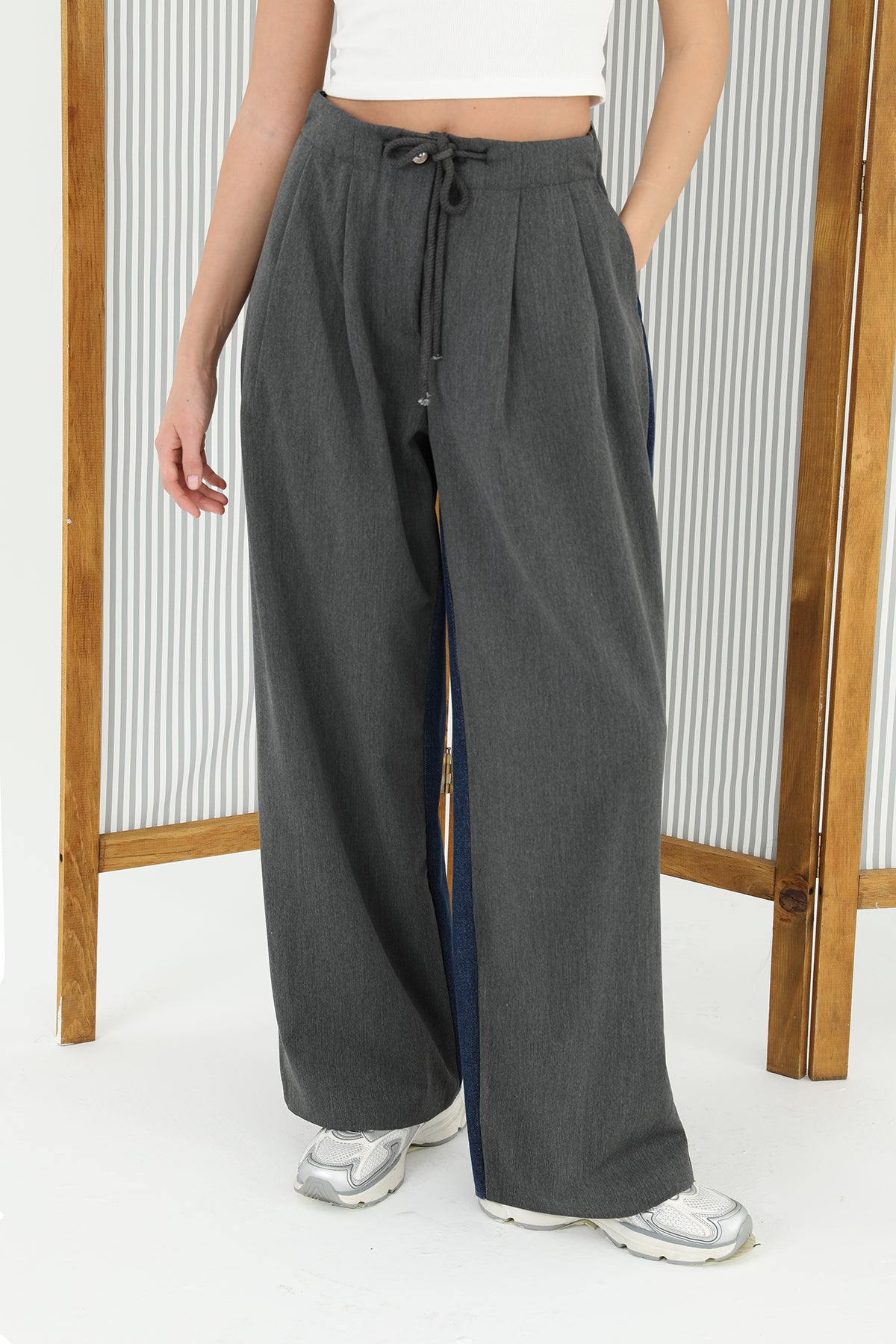 Women's Wide Leg Trousers with Denim Back and Knitwear Front - 31991PNT