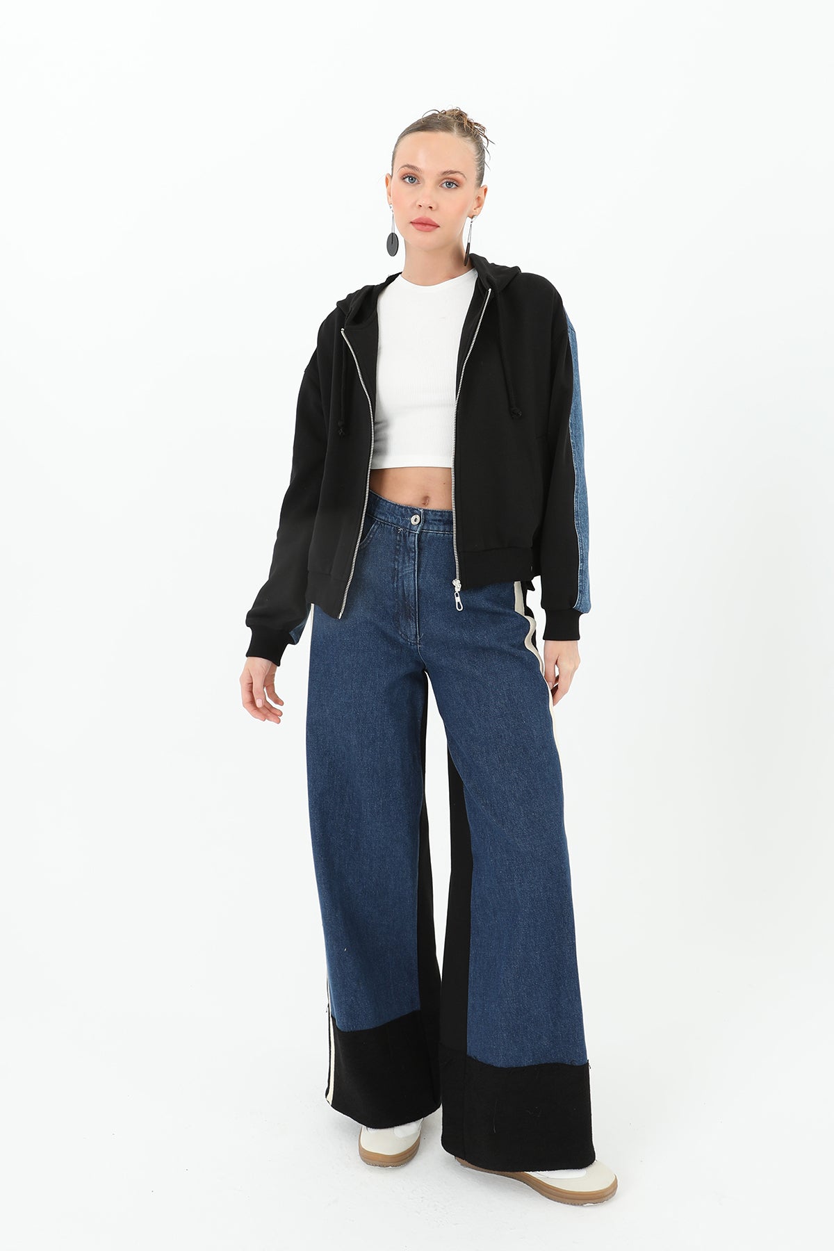 Kadın Paça Triko Detaylı Geniş Paça Kot Pantolon  - 31994PNT - BLACK-BLUE