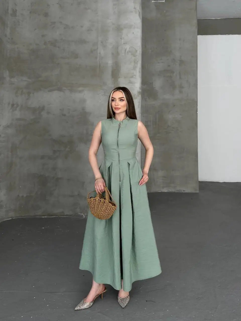 Fermuar Detay Kolsuz Elbise 2522