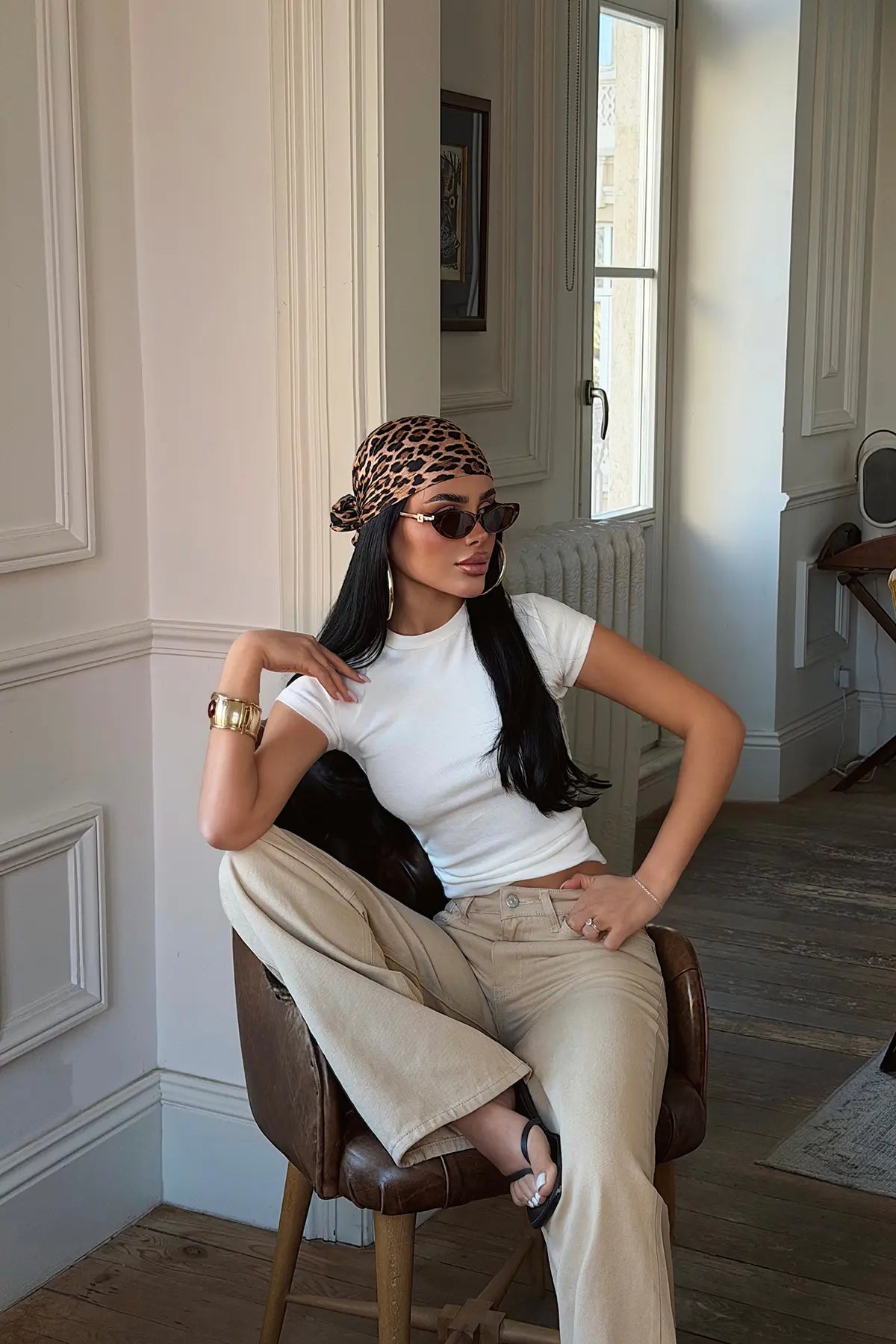 Beyaz Basic Crop Top