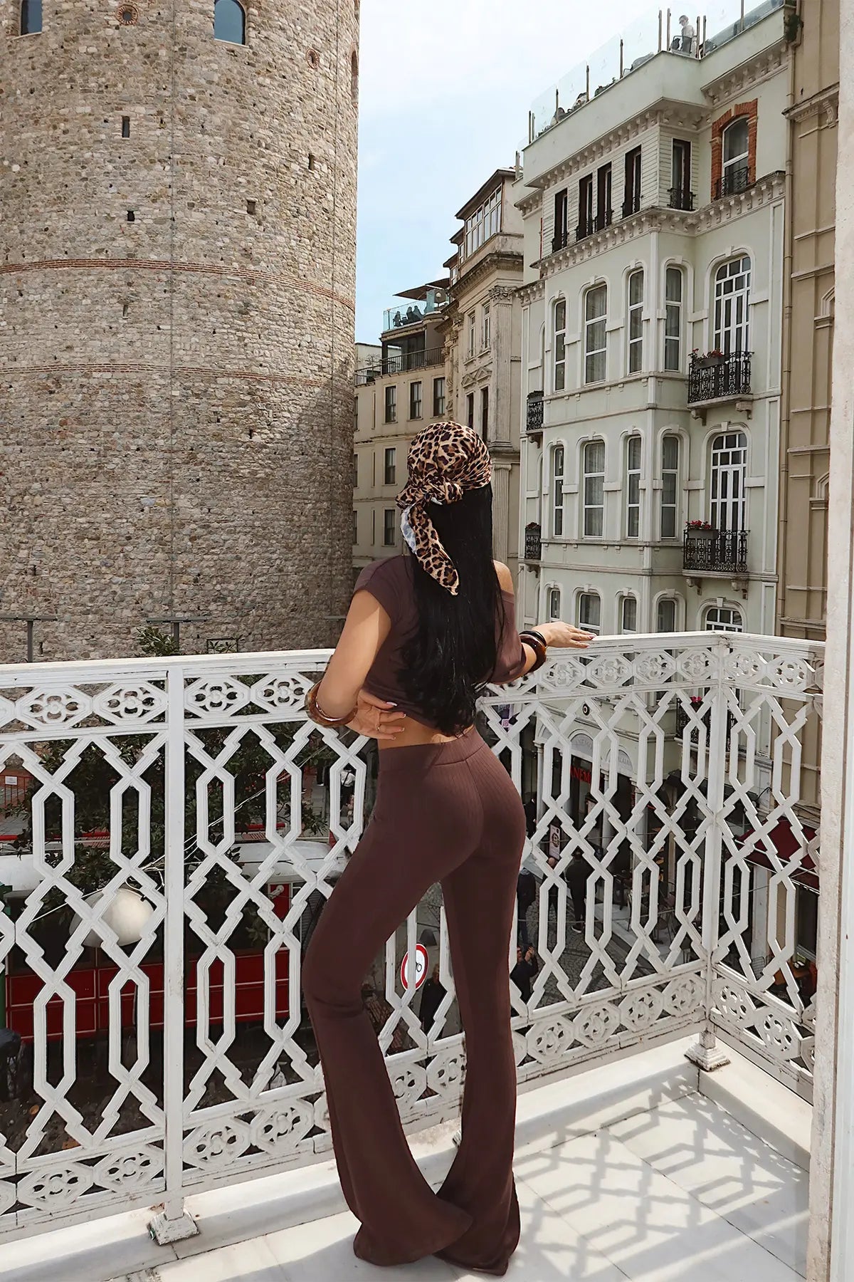 Acı Kahve Pantolonlu Takım