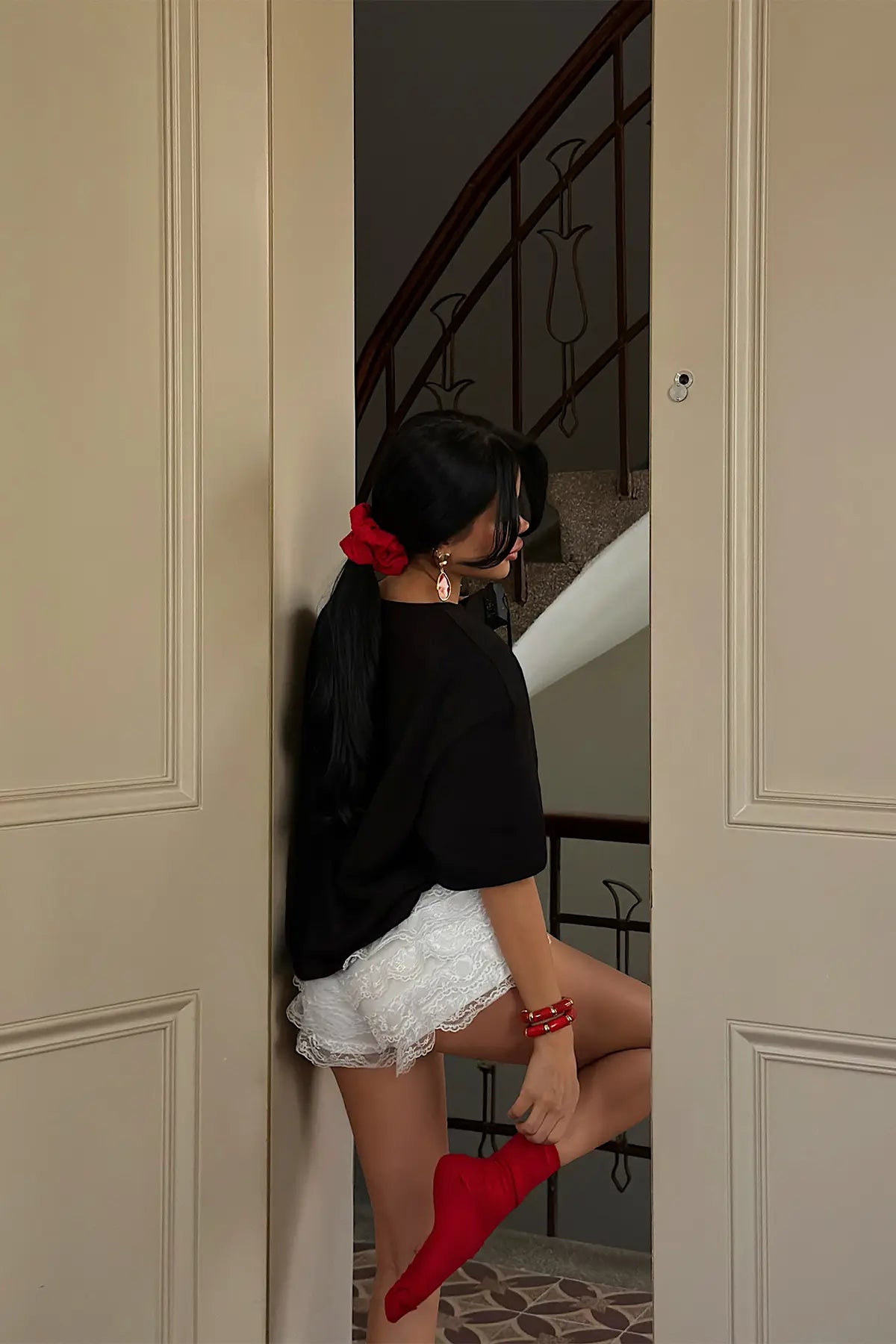 Siyah Çilek Baskılı Tişört