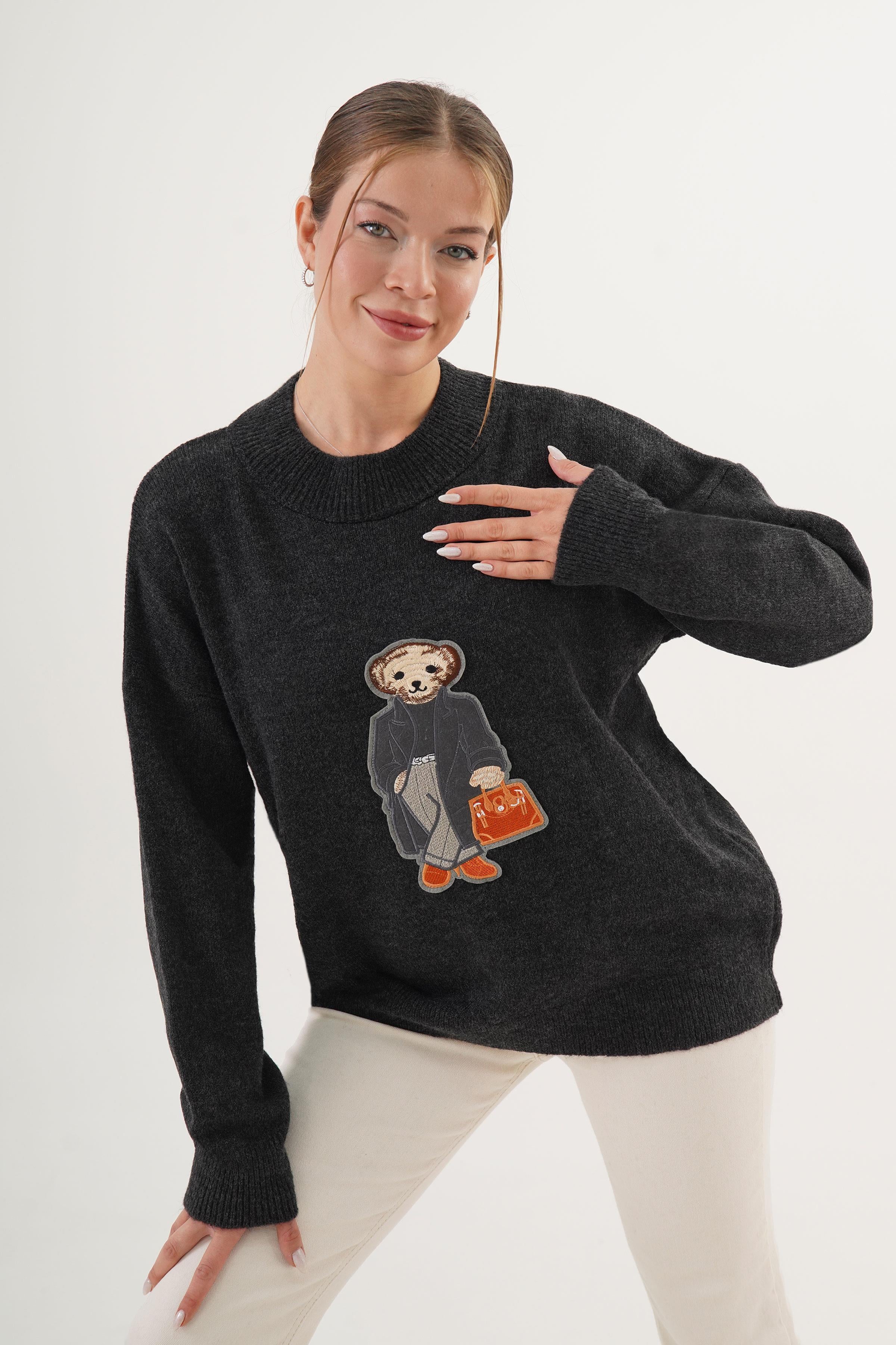 Ayıcık Nakışlı Bisiklet Yaka Toptan Antrasit Triko Kazak