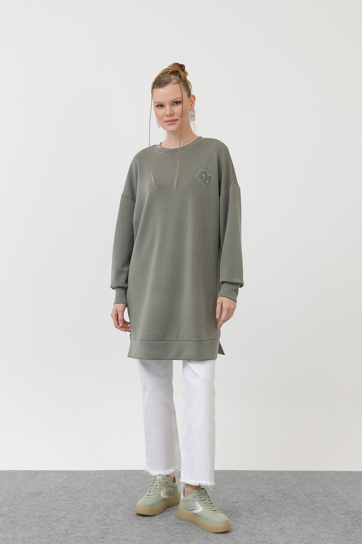 Kadın Önü Nakış Ve Taş Detaylı Tunik - 10614TUN - KHAKI