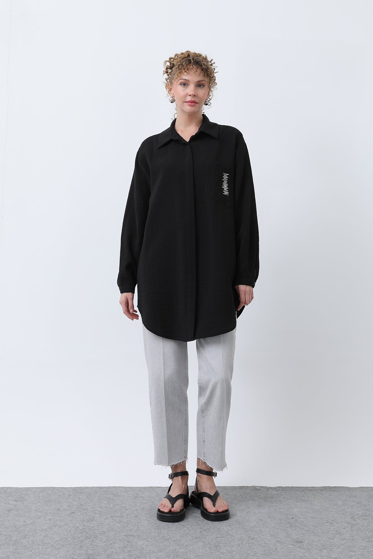 Kadın Cebi Zikzak Nakış Detaylı Gömlek - 10679GML - BLACK