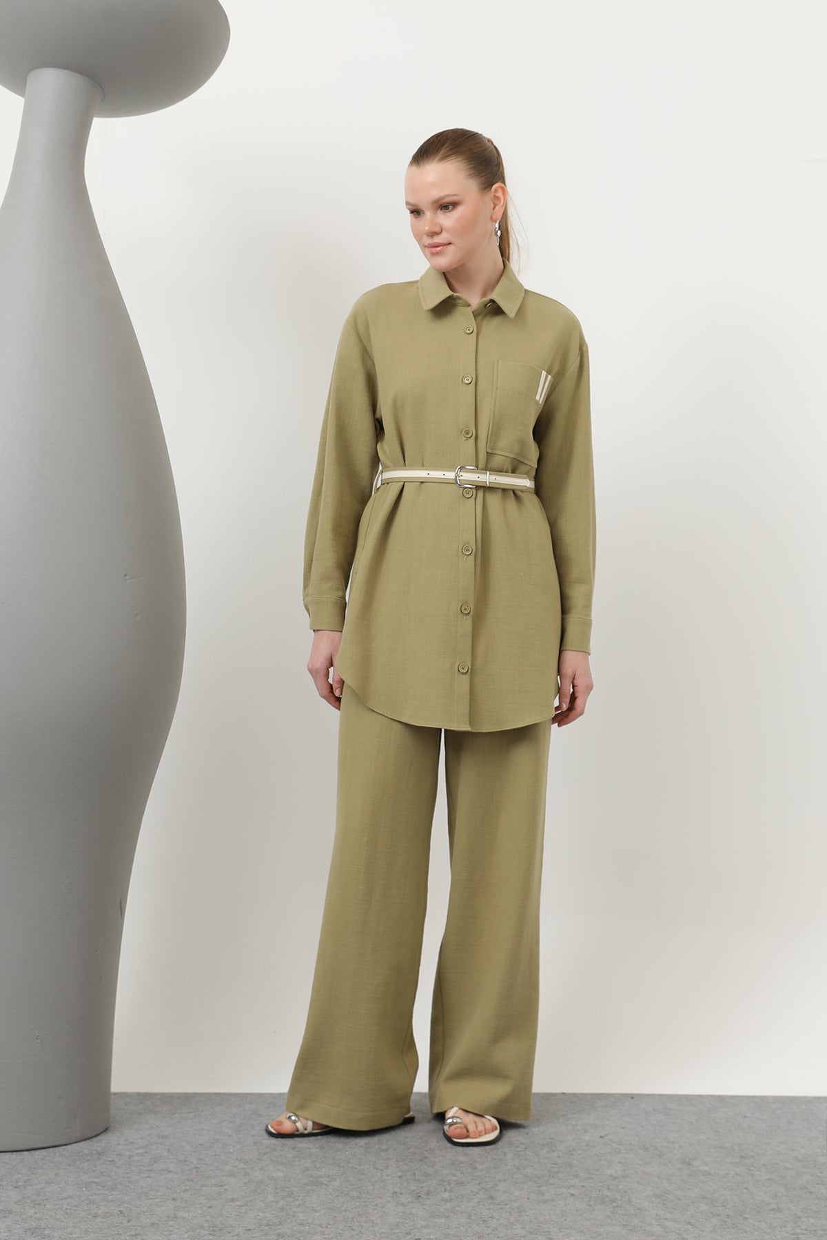 Kadın Beli Büzgülü Ve Cep Detaylı Gömlek Ve Pantolonlu Takım - 14313TKS - LIGHT KHAKI