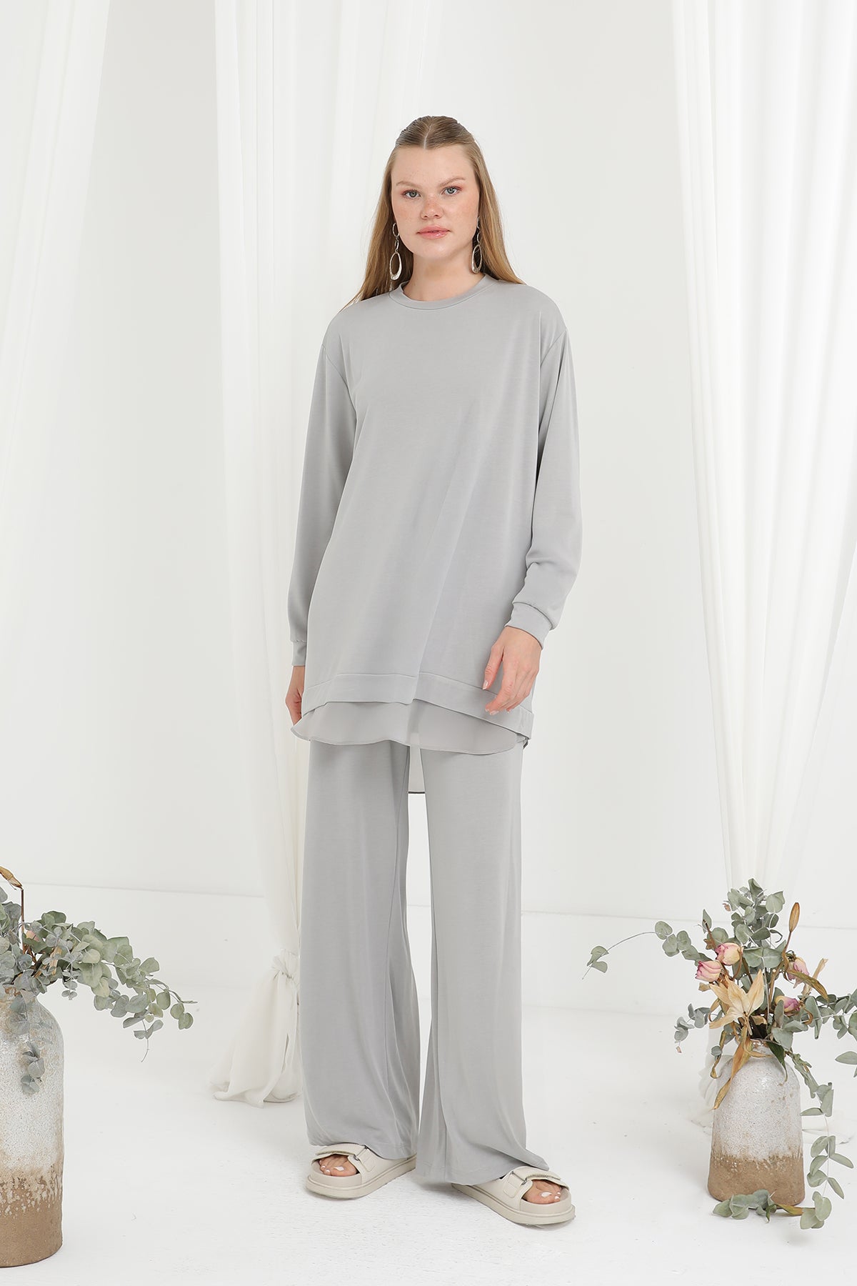 14352 - GREY