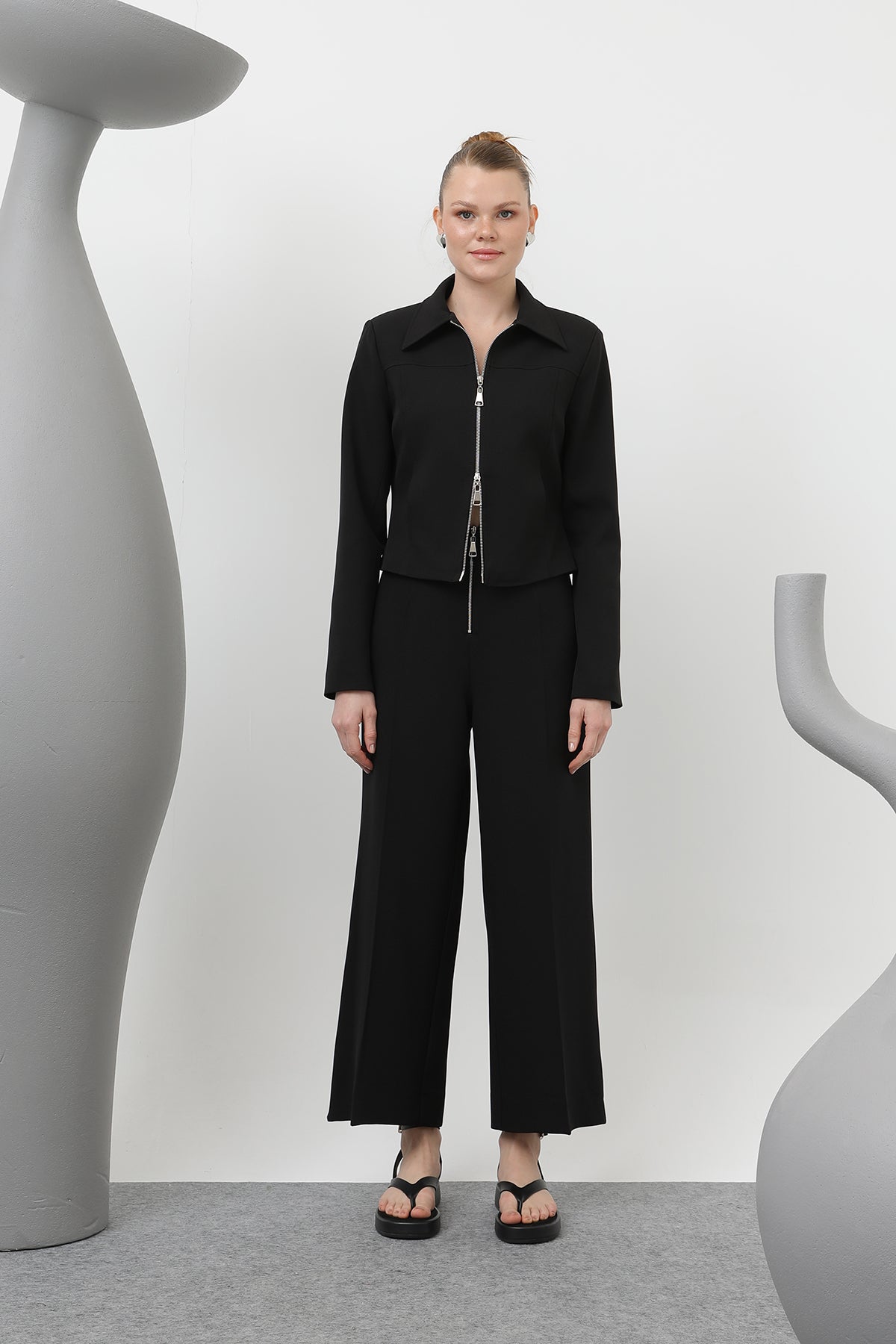 Kadın Fermuar Detaylı Pensli Pantolon- 18228PNT - BLACK