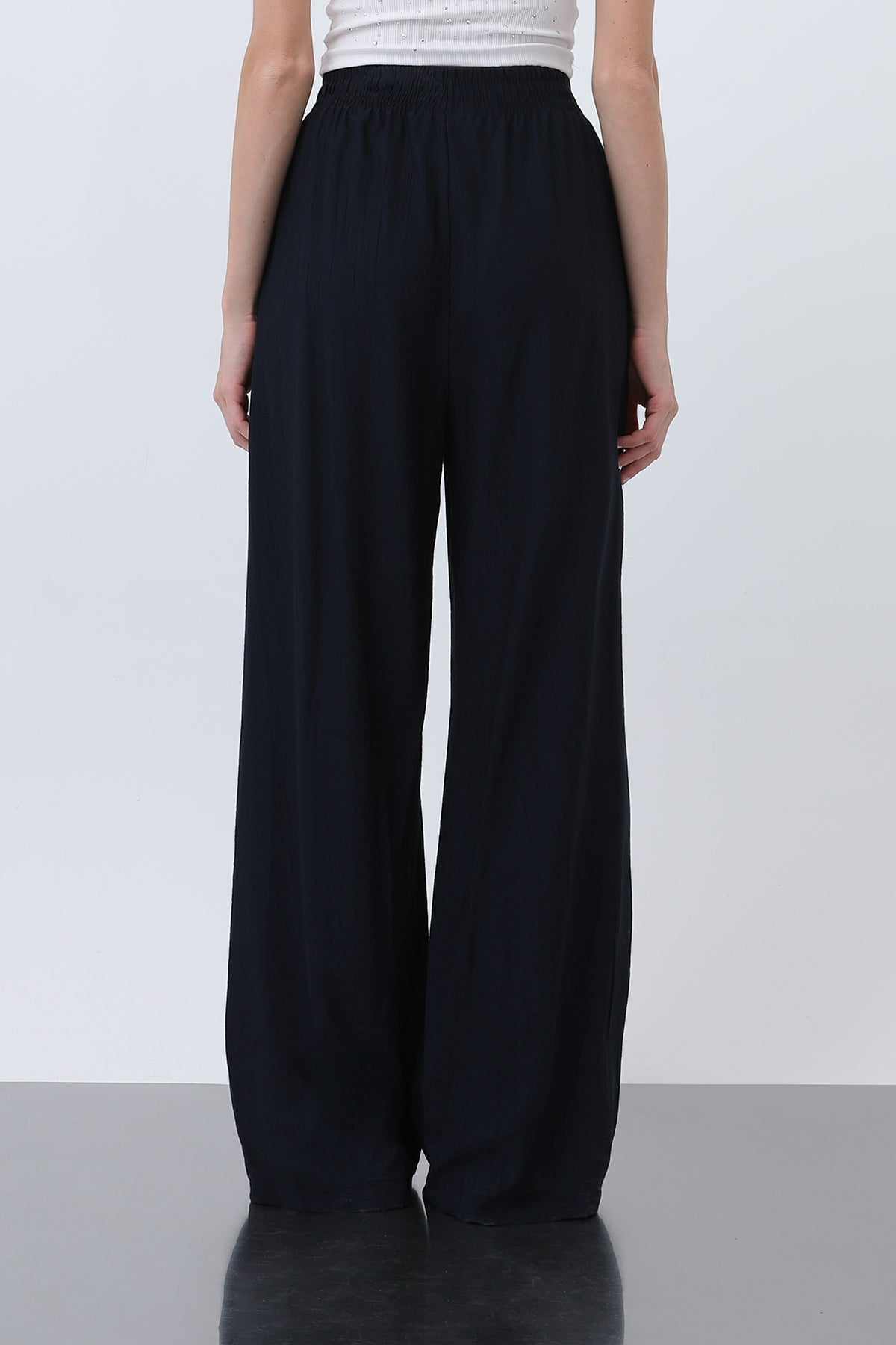 Kadın Beli Lastikli Bol Pantolon - 18239PNT