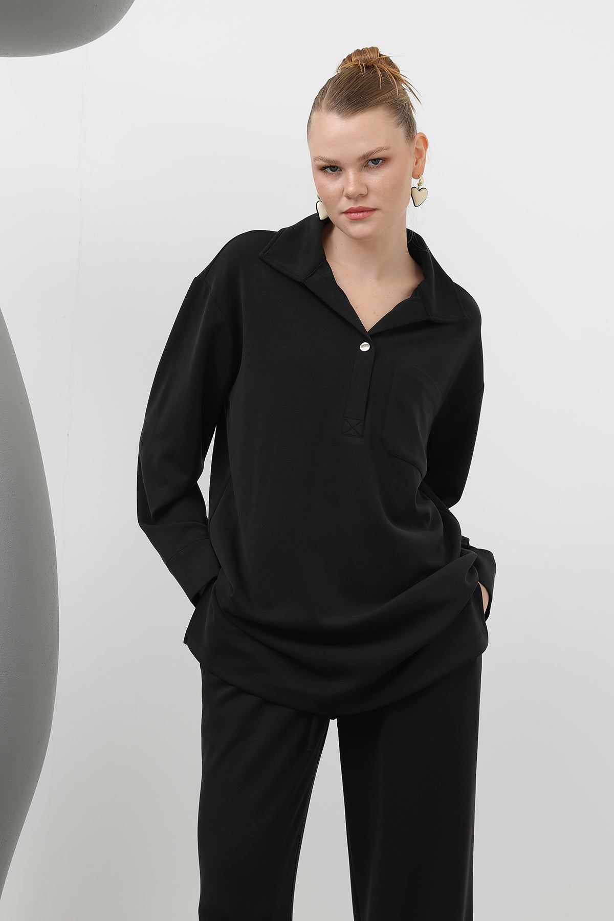 Kadın Yakası Çıtçıtlı Cep Detaylı Pantolonlu Takım - 20605TKS - BLACK