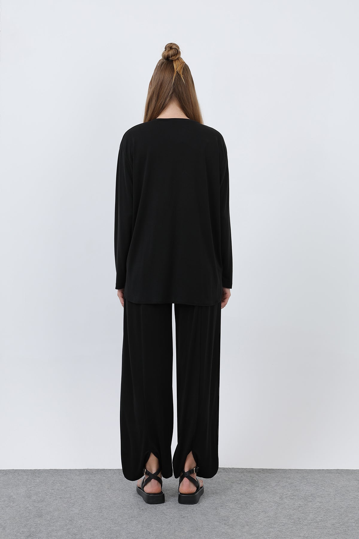 Kadın Oversize Viskon Relax Takım

-20663TKS