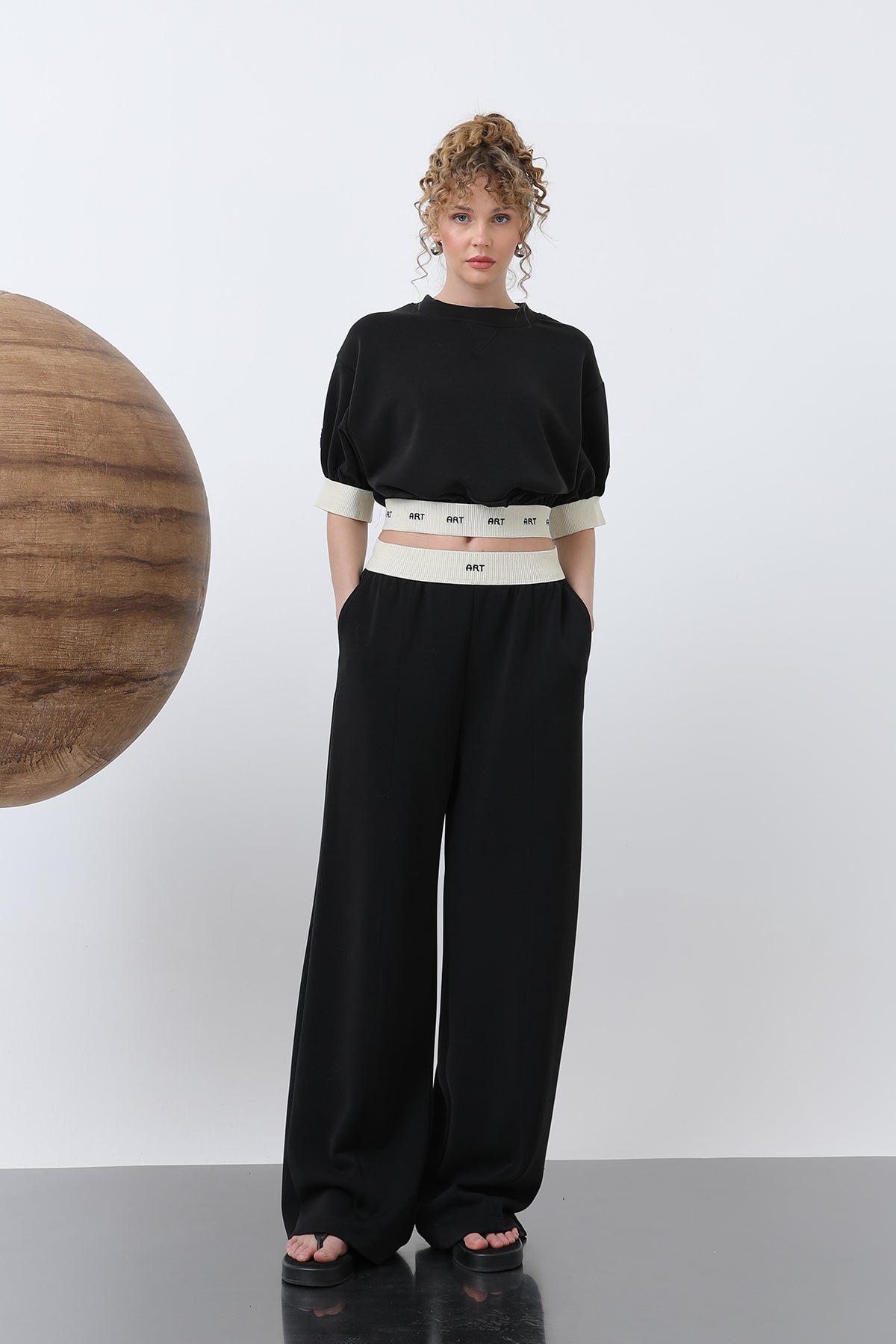 Kadın Lastiği Nakış Detaylı Pantolon - 32131PNT - BLACK