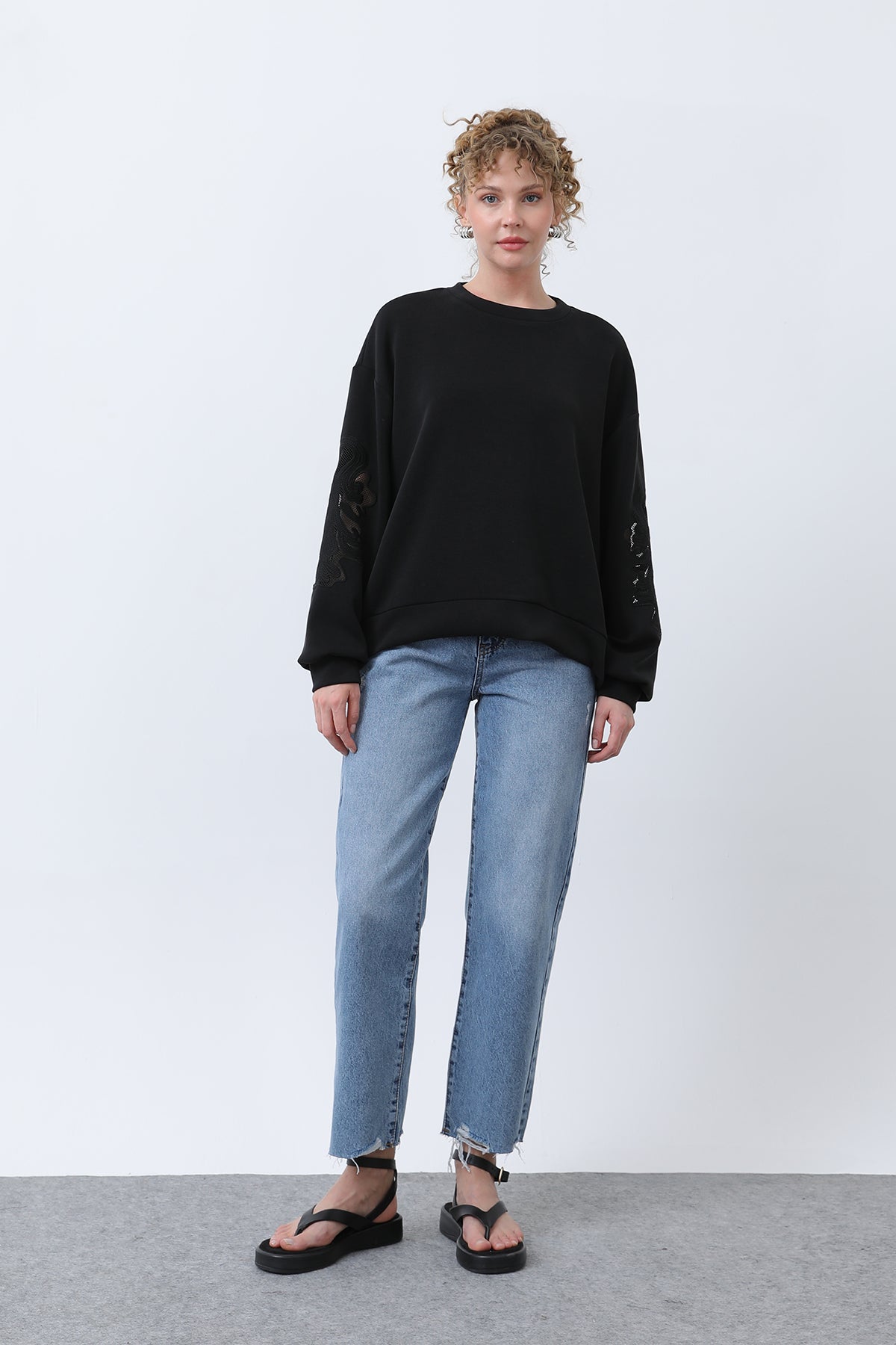 Kadın Kollar File Nakışlı Sweatshirt - BLACK