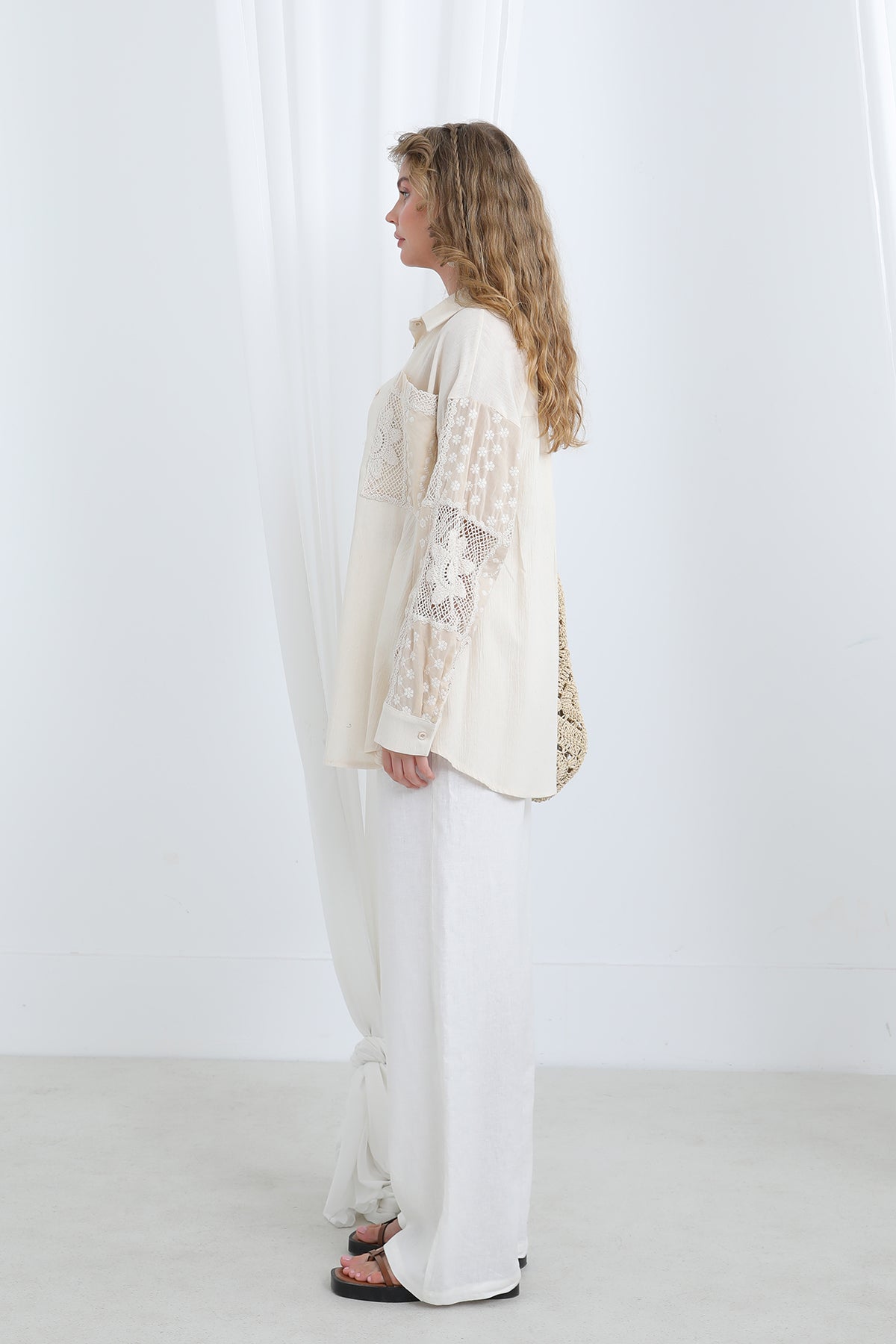 Lace Detailed Oversize Shirt-32324GML