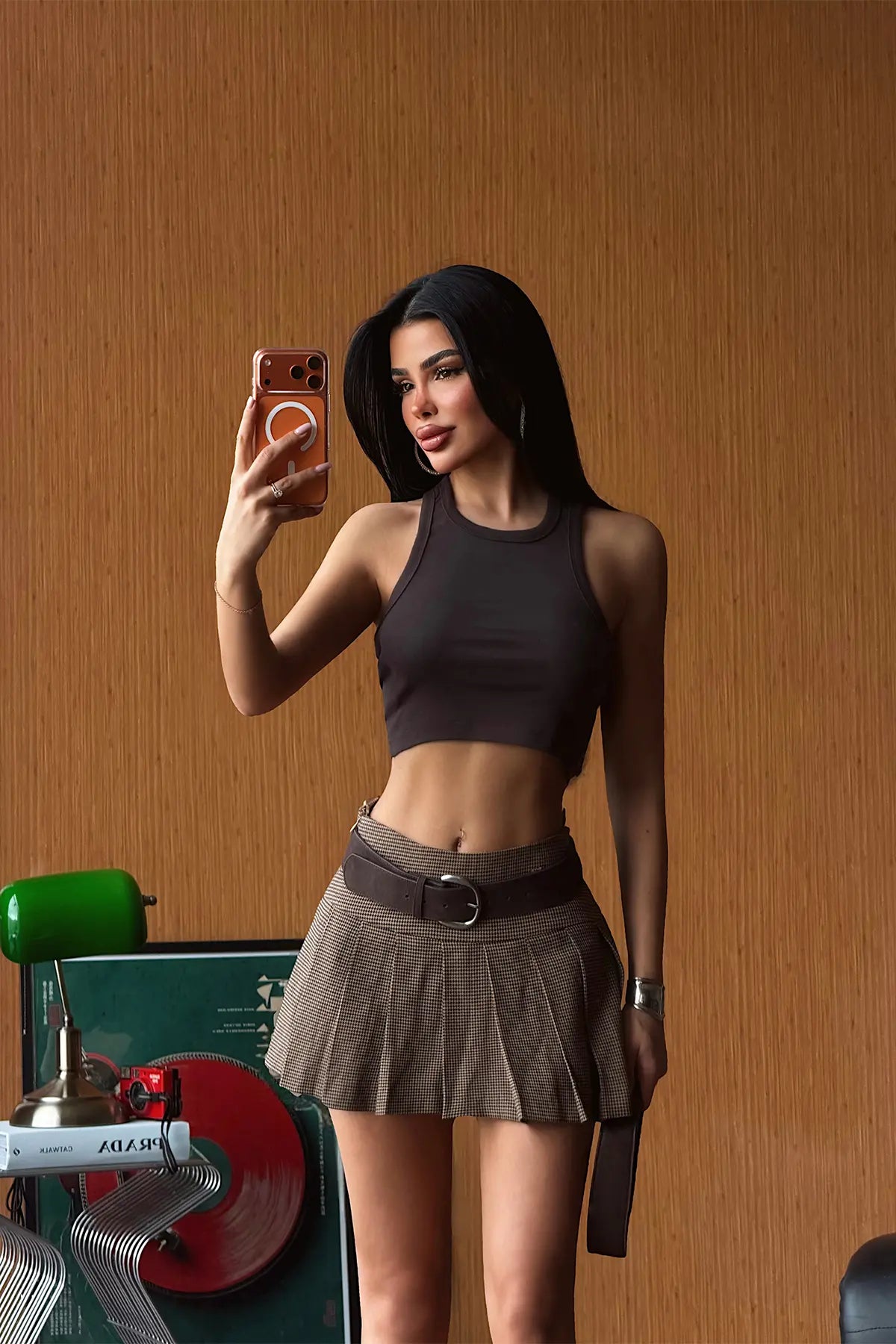Kahverengi Askılı Crop Top