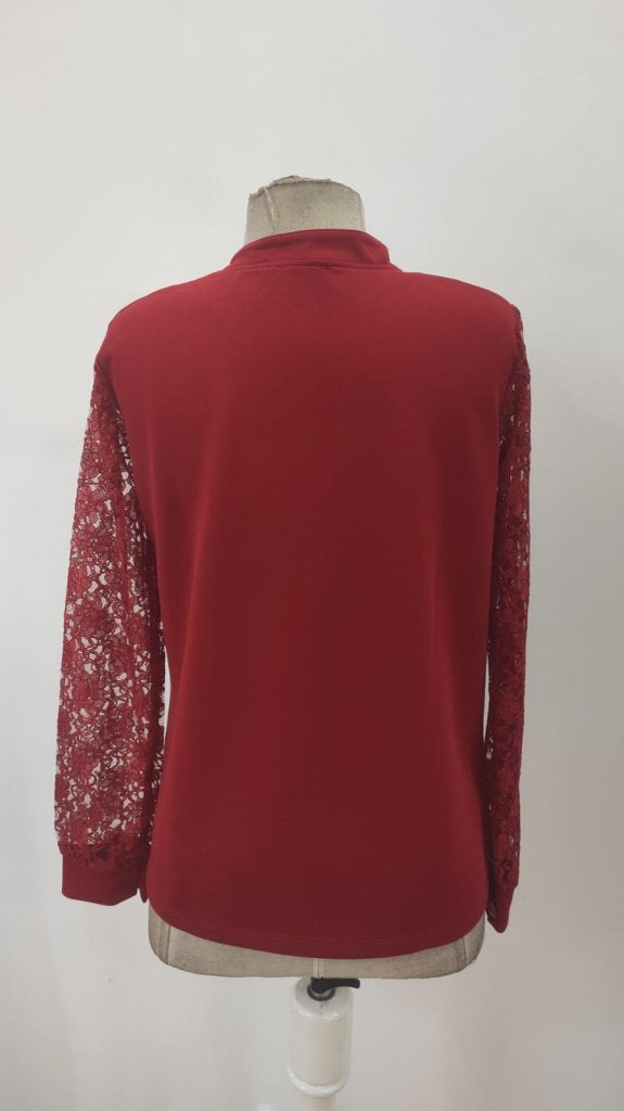 Kadın Uzun Kollu Yaka Düğme Detay Güpürlü Kol Krep Bluz, 38713