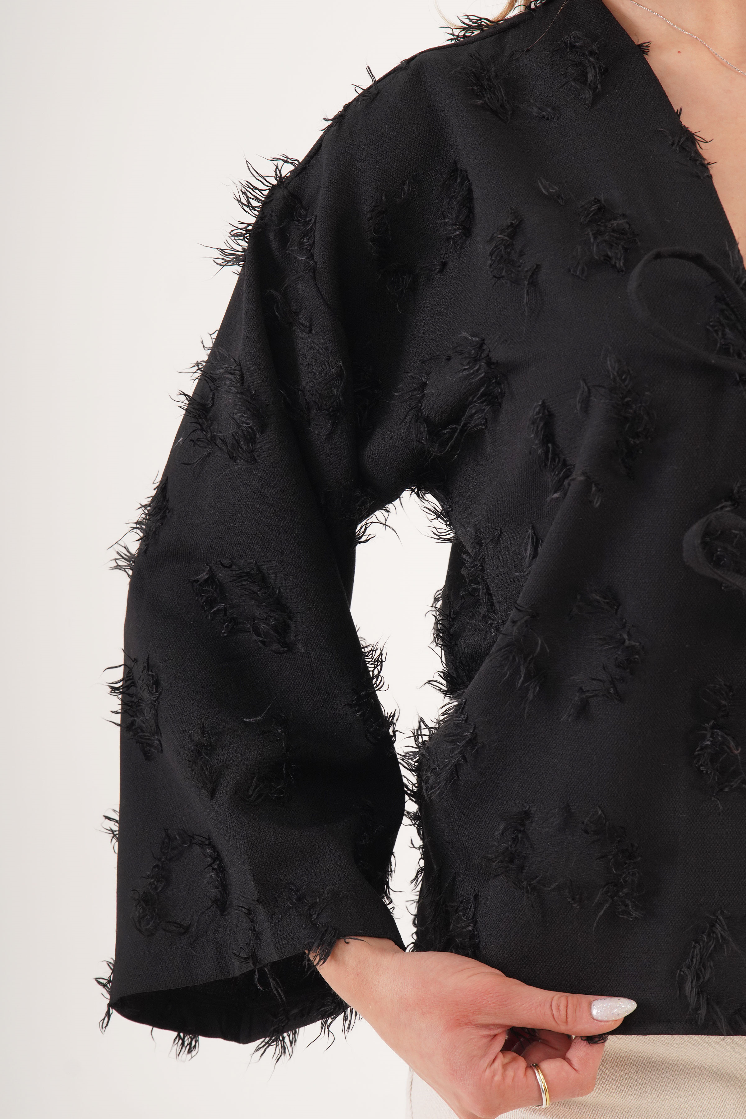 Saçaklı İp Bağlamalı Toptan Siyah Kimono