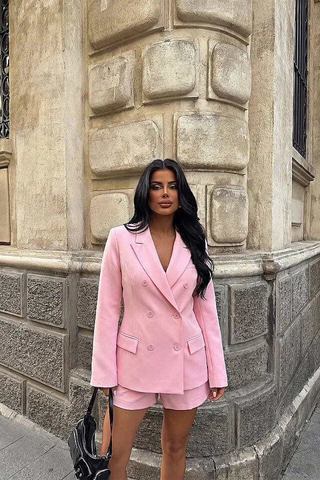 Pembe Şortlu Takım