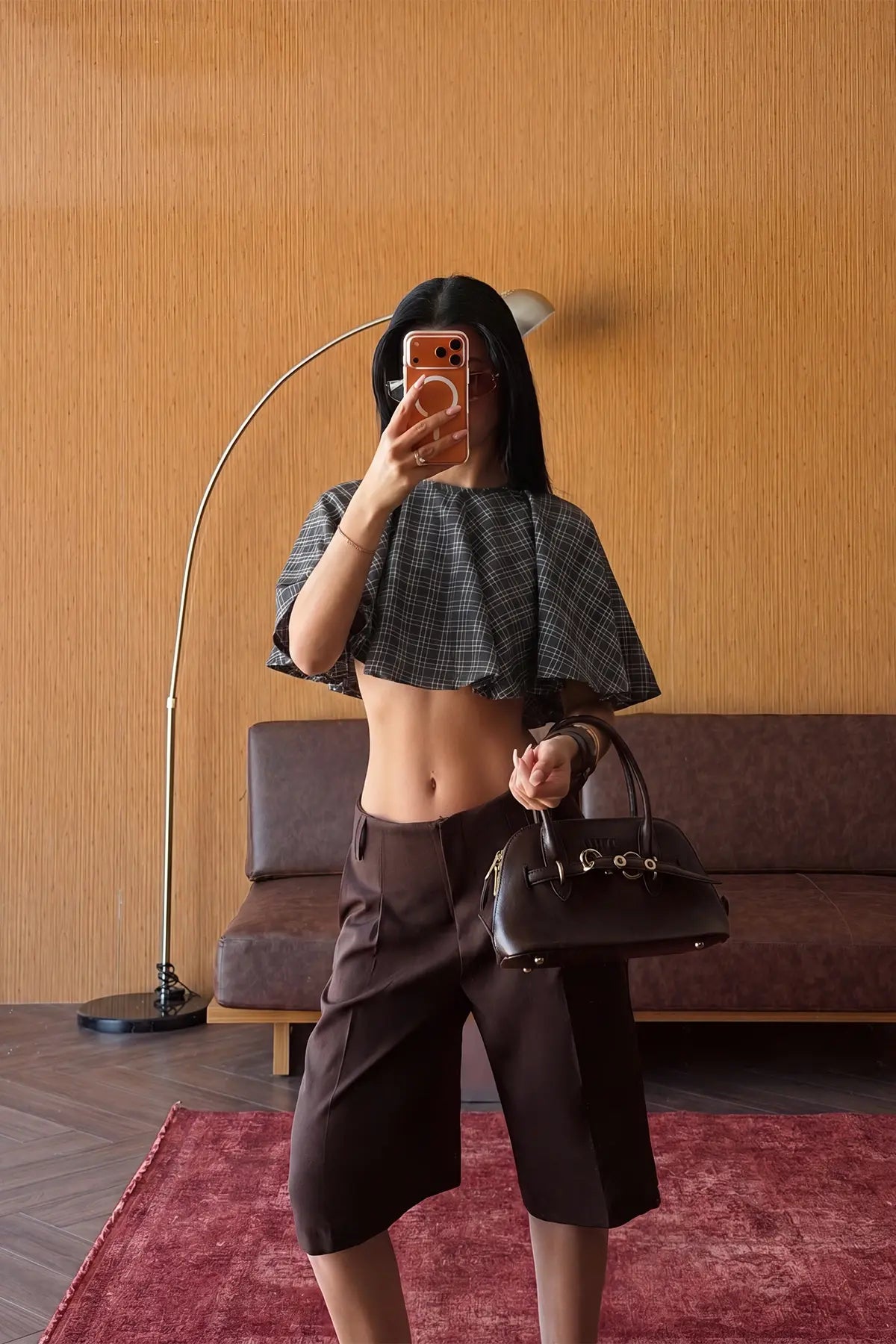 Siyah Crop