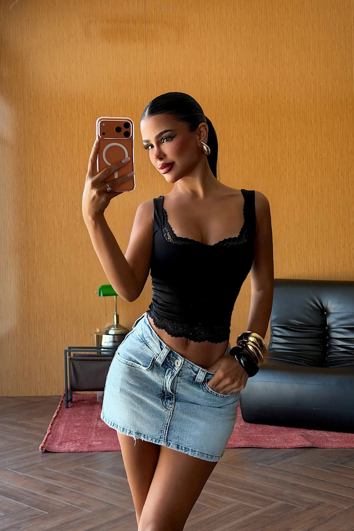 Siyah Dantel Detay Crop Top
