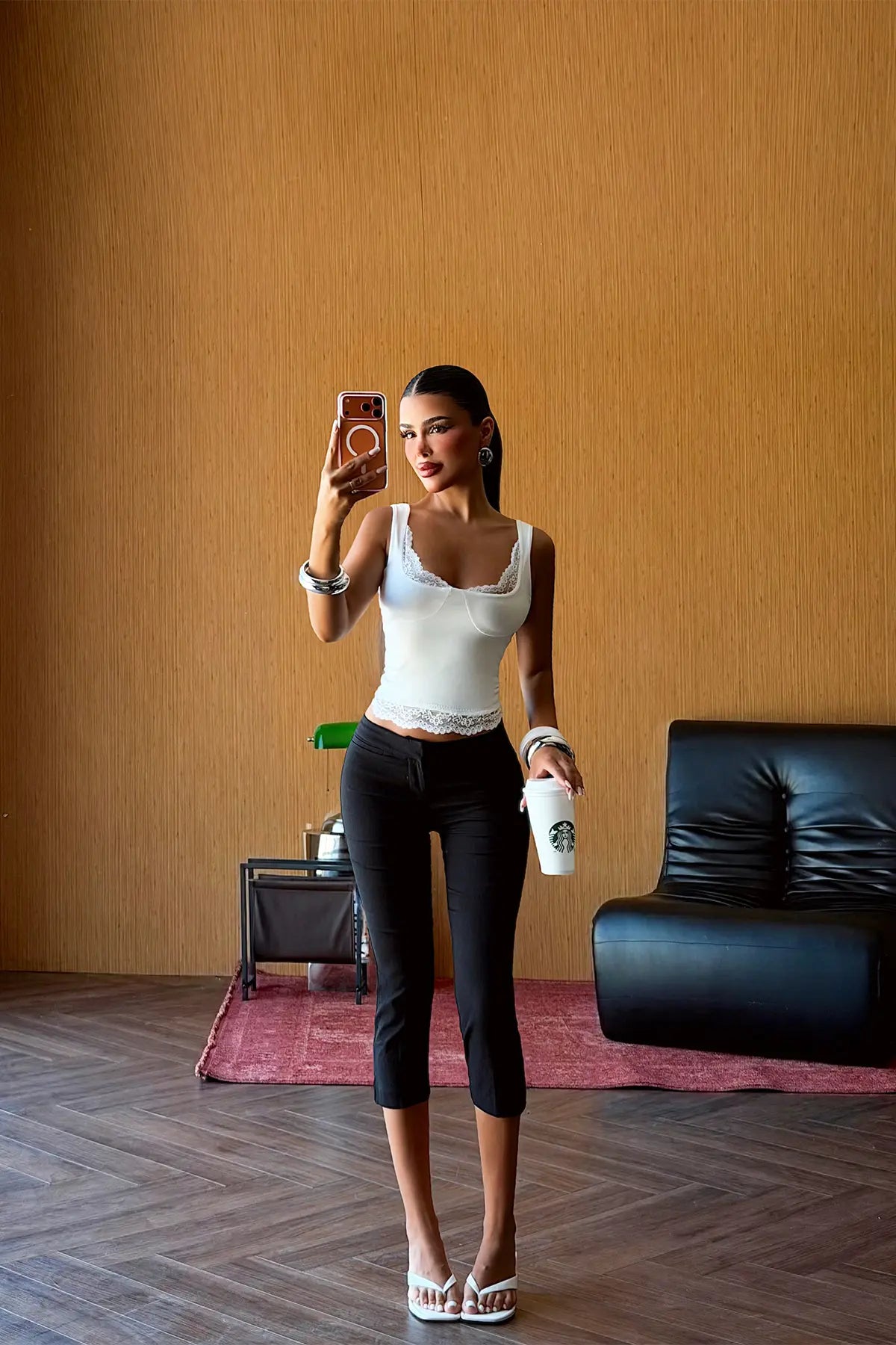 Beyaz Dantel Detay Crop Top