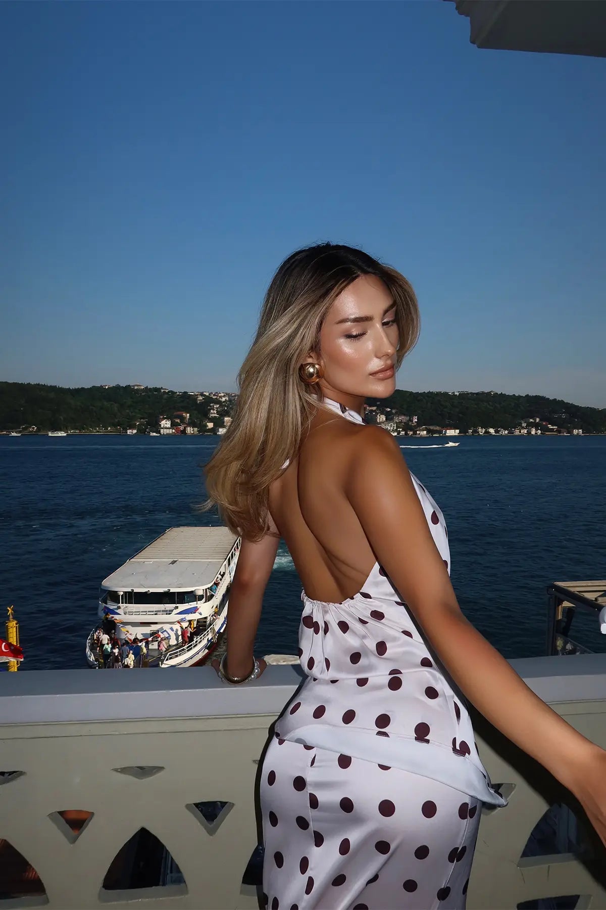 Krem Puantiyeli Takım