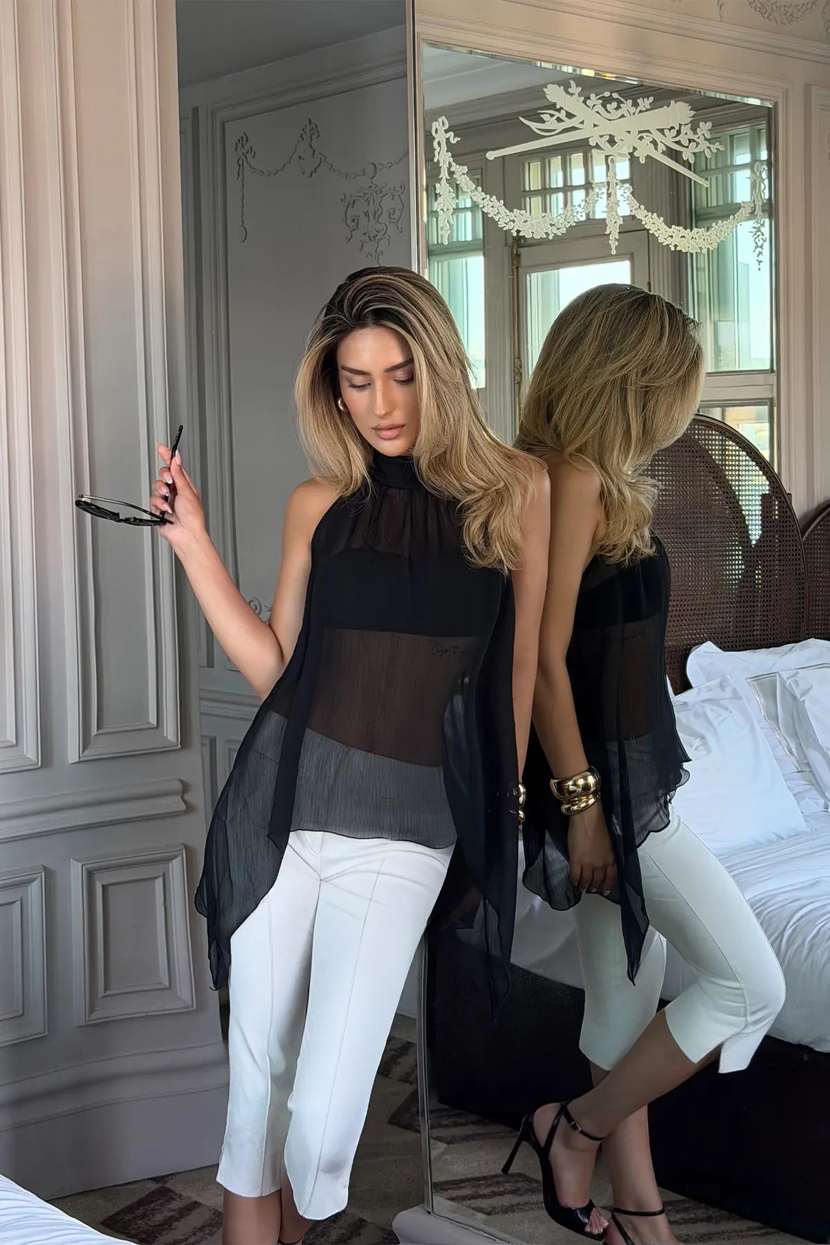 Siyah Tül Detay Crop Top