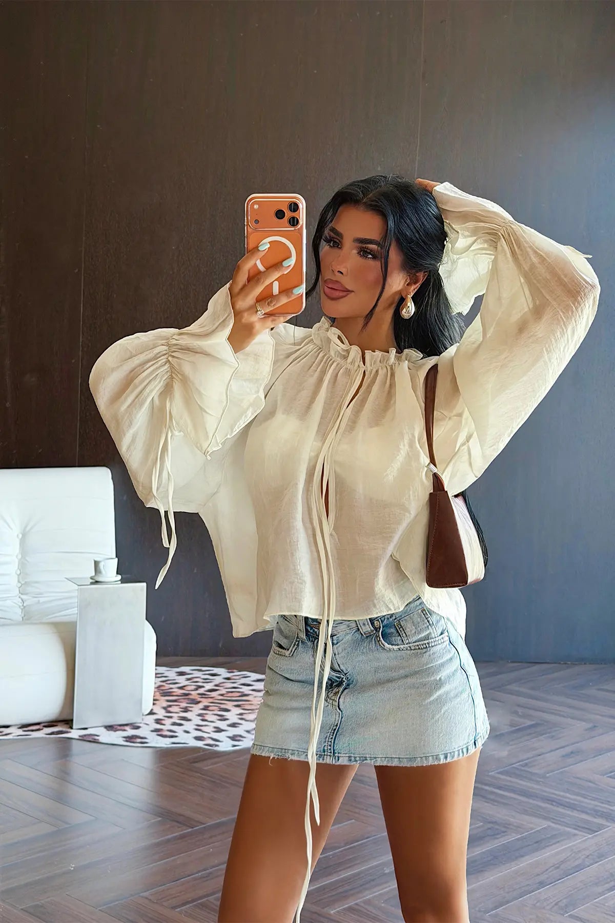 Krem Bağlamalı Bluz