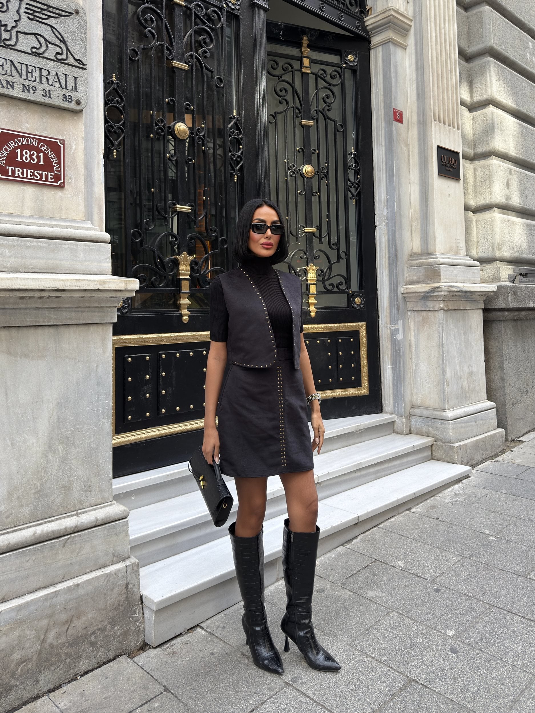 3101 SUEDE SET WITH VEST