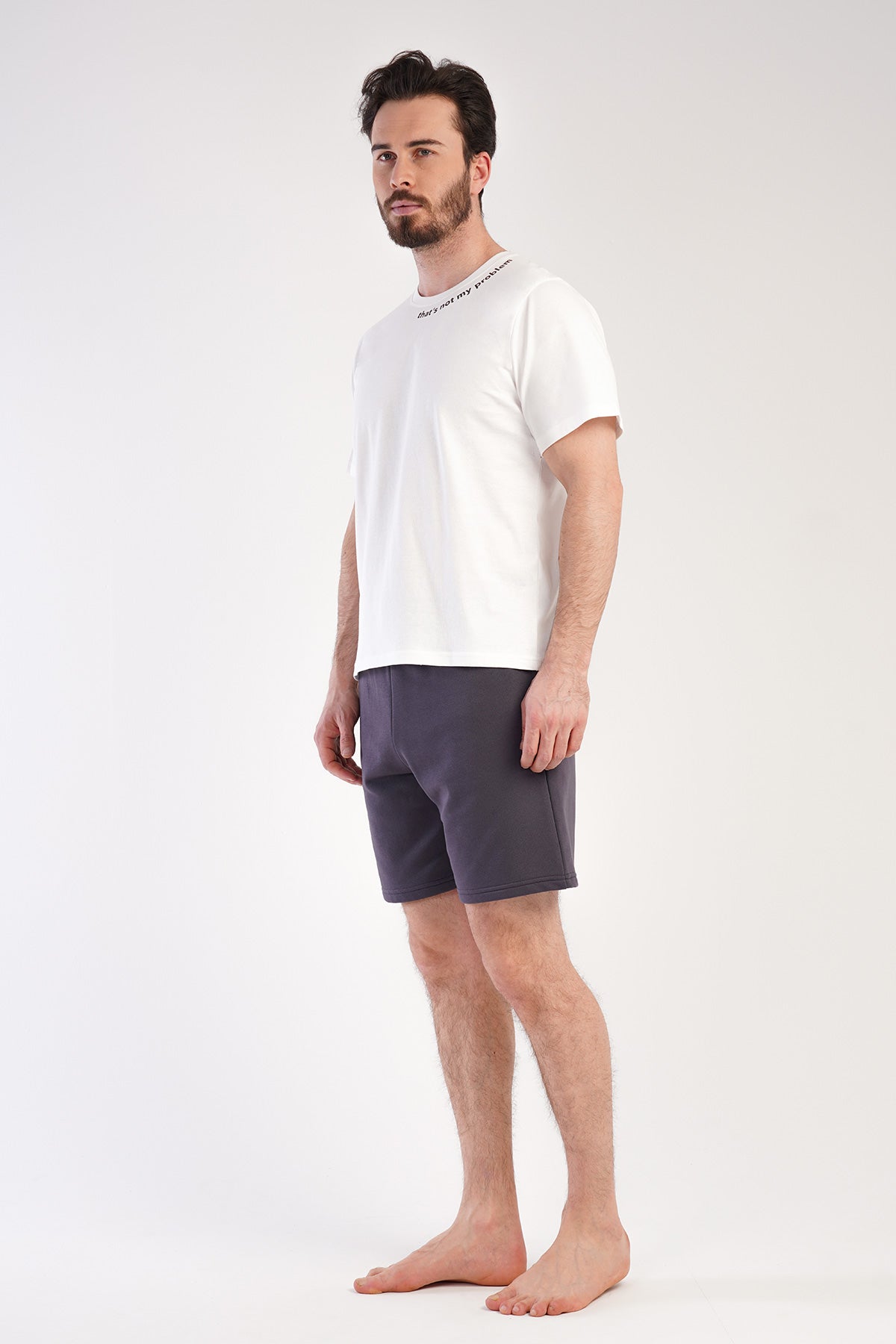 Man Three Yarn Whity Short Set