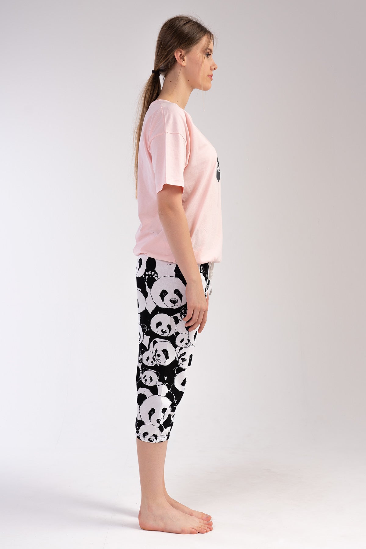 Woman Keep Sleeping Capri Set